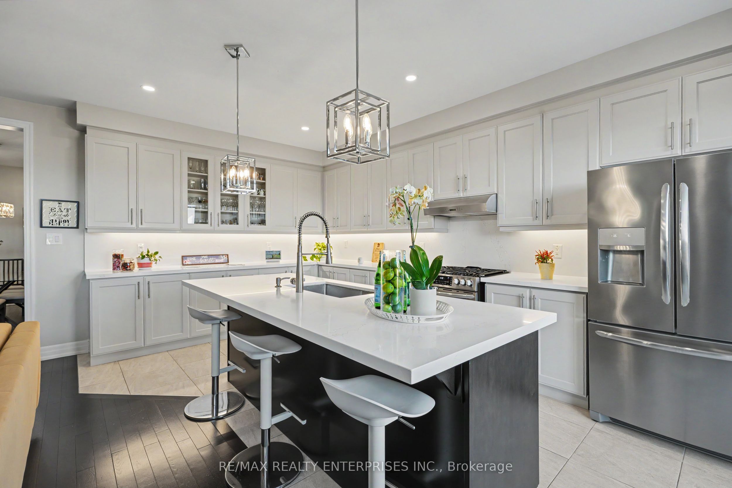 763 Aspen Terrace Property Photo 14