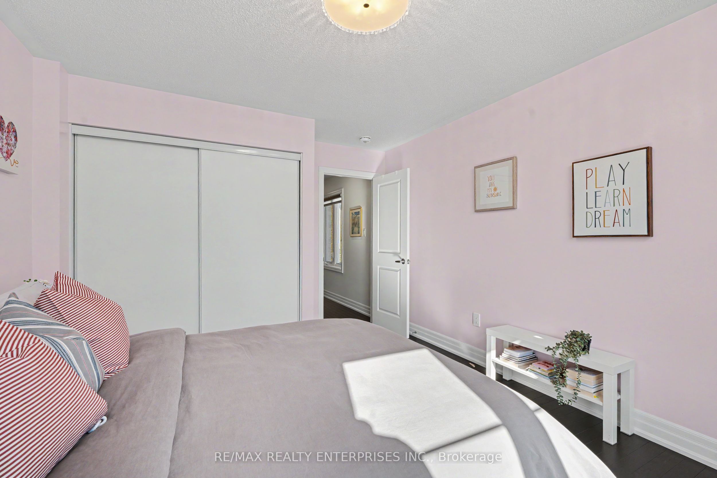 763 Aspen Terrace Property Photo 22
