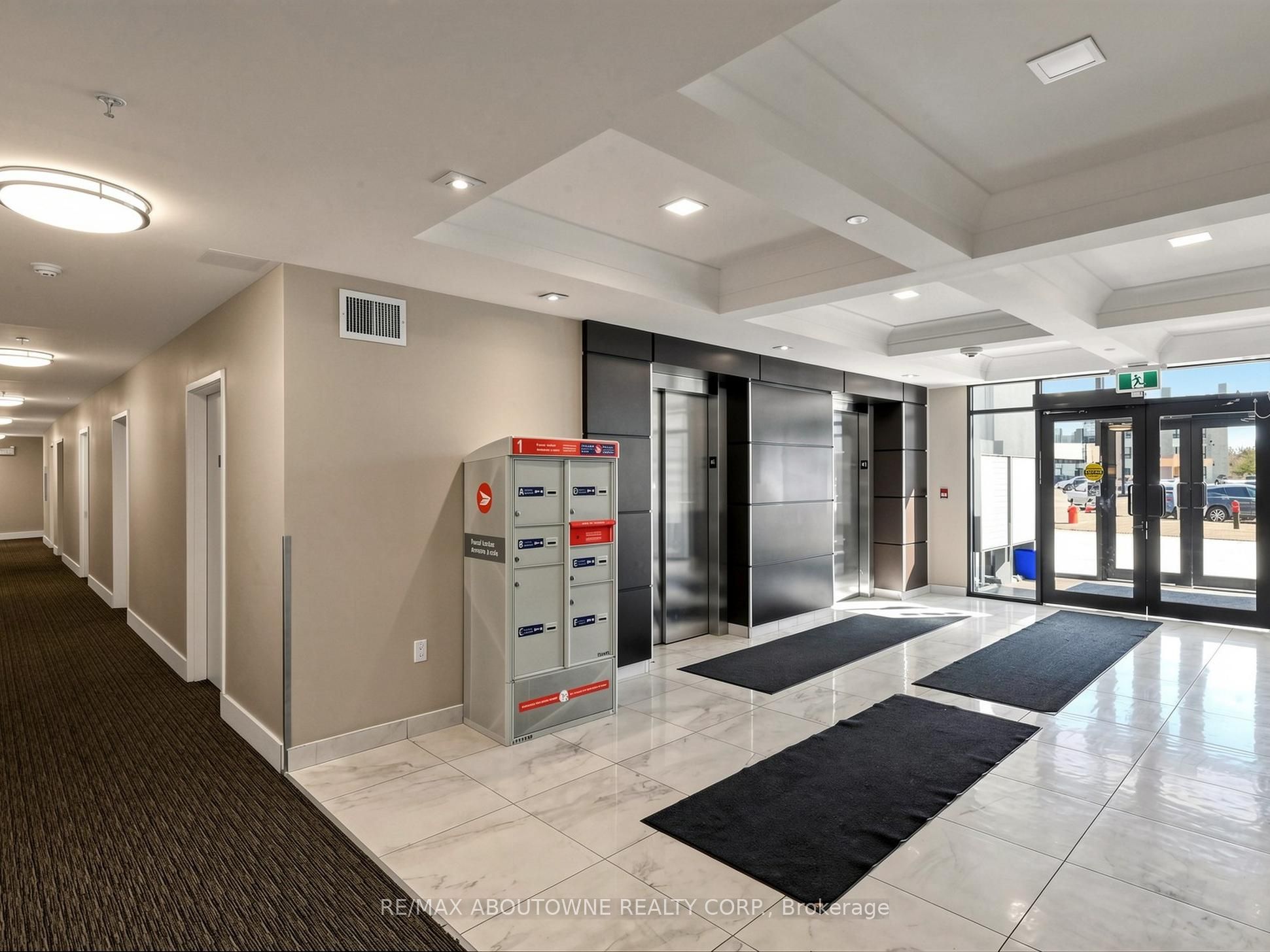 630 Sauve Street 418 Property Photo 6