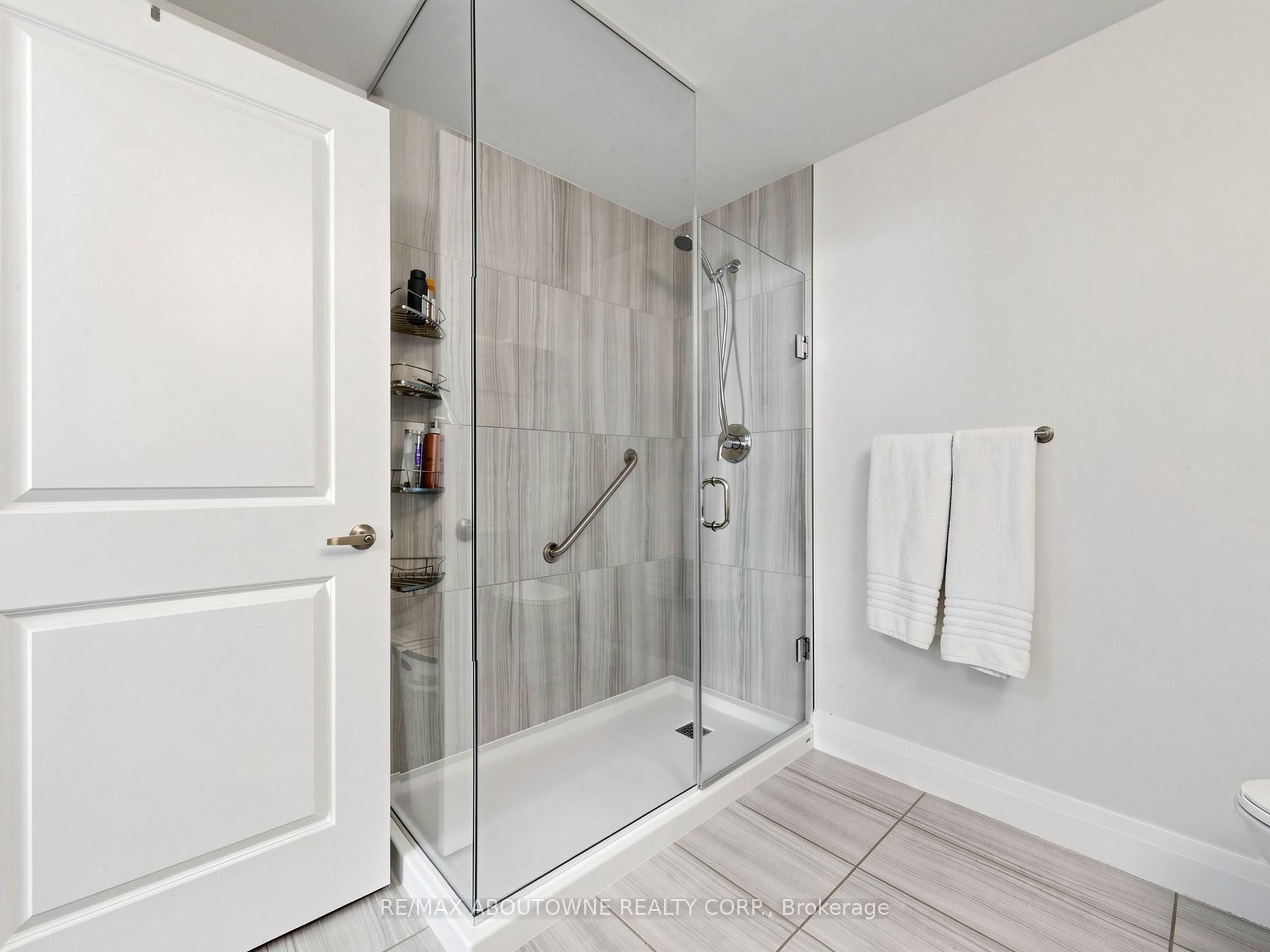 630 Sauve Street 418 Property Photo 21