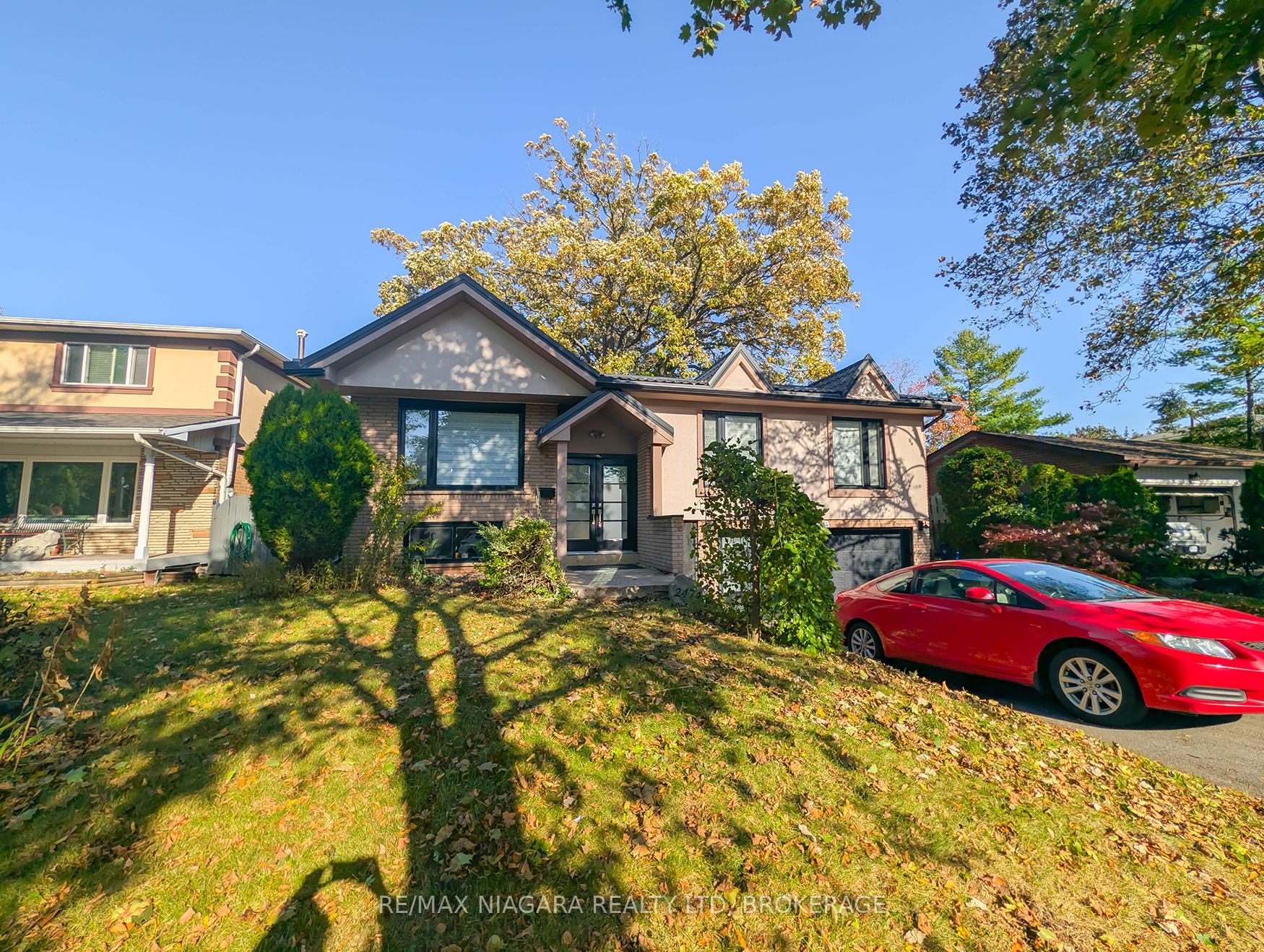 2474 Bridge Road Property Photo 1