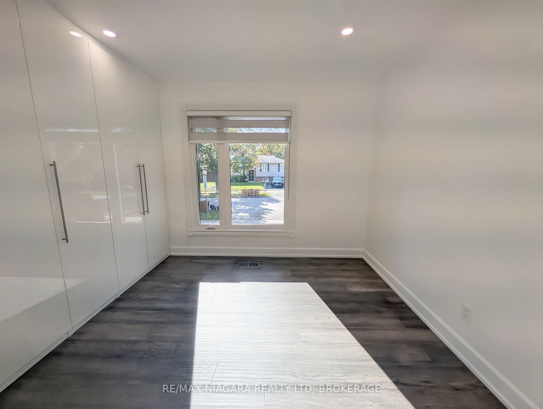 2474 Bridge Road Property Photo 17