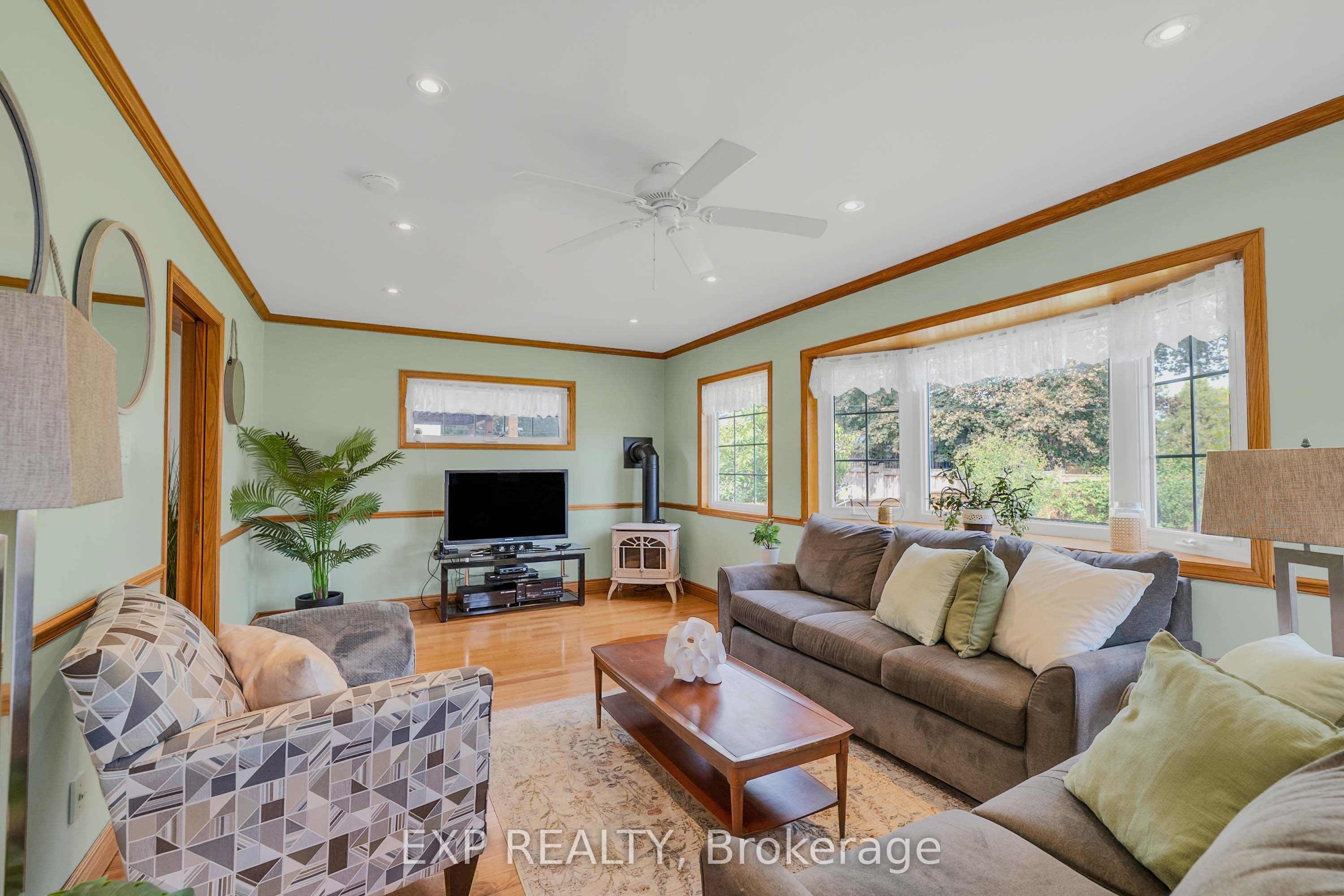 6 Jardine Place Property Photo 1