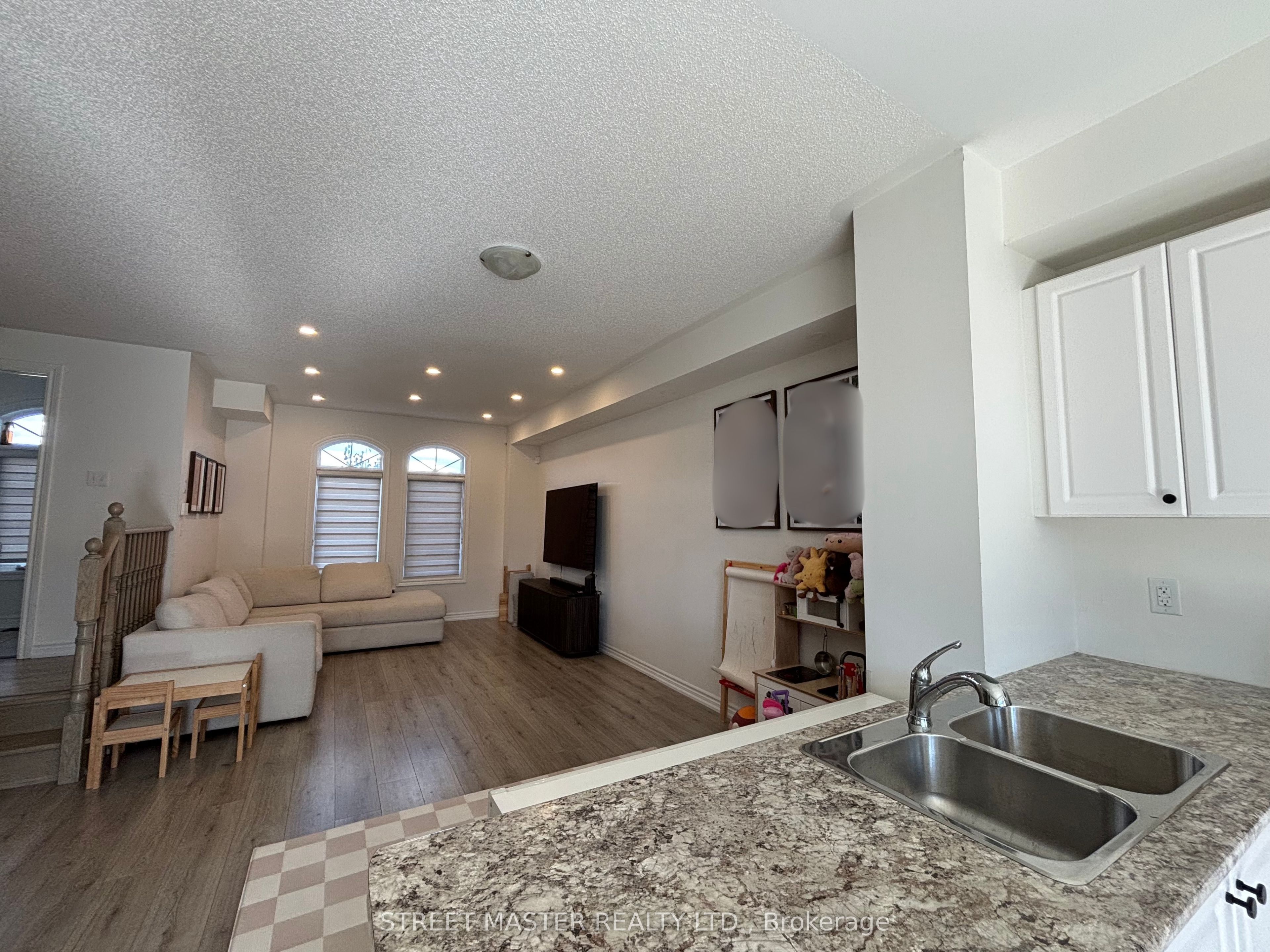 15 Gilford Street Property Photo 6