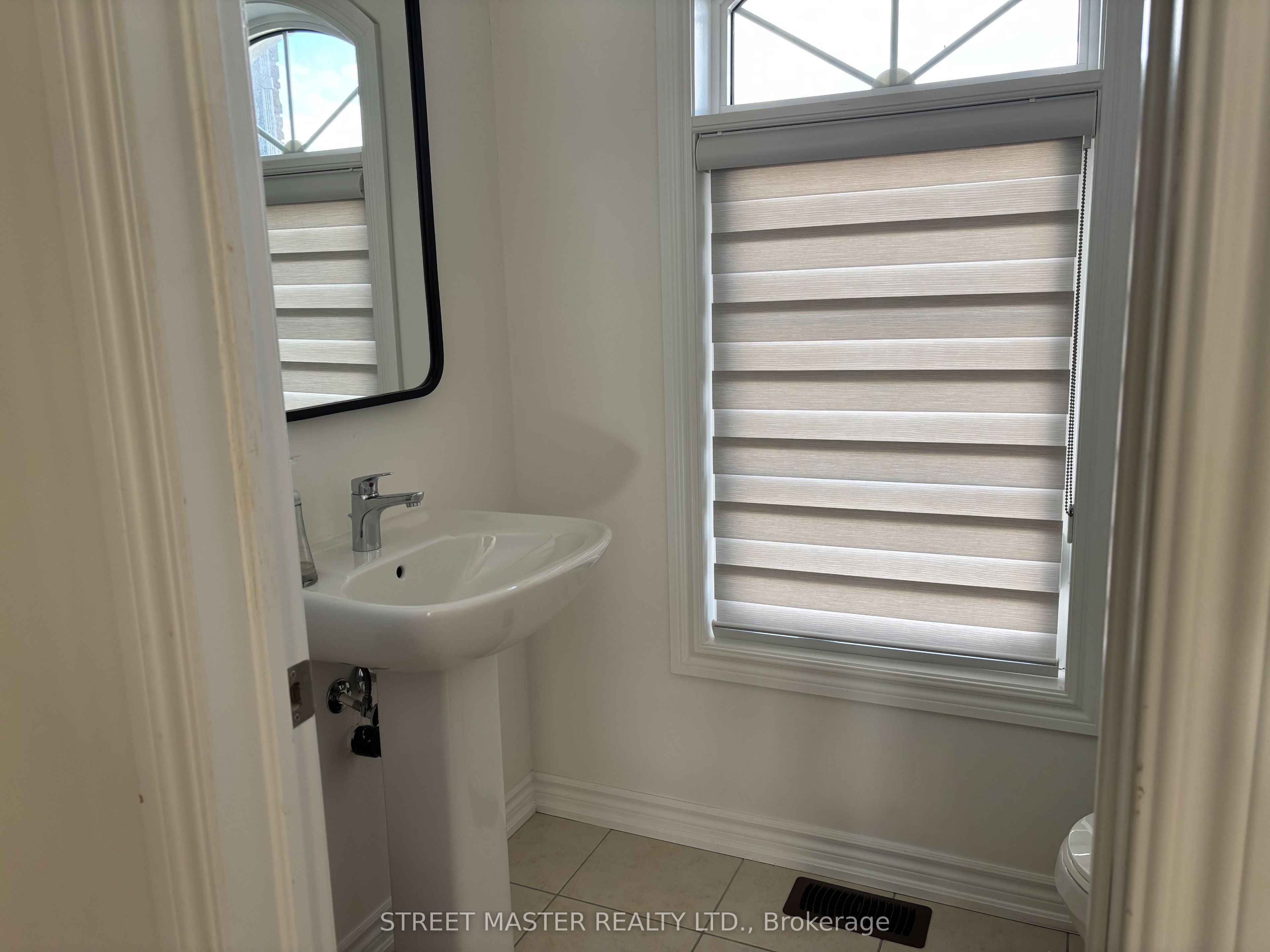 15 Gilford Street Property Photo 10