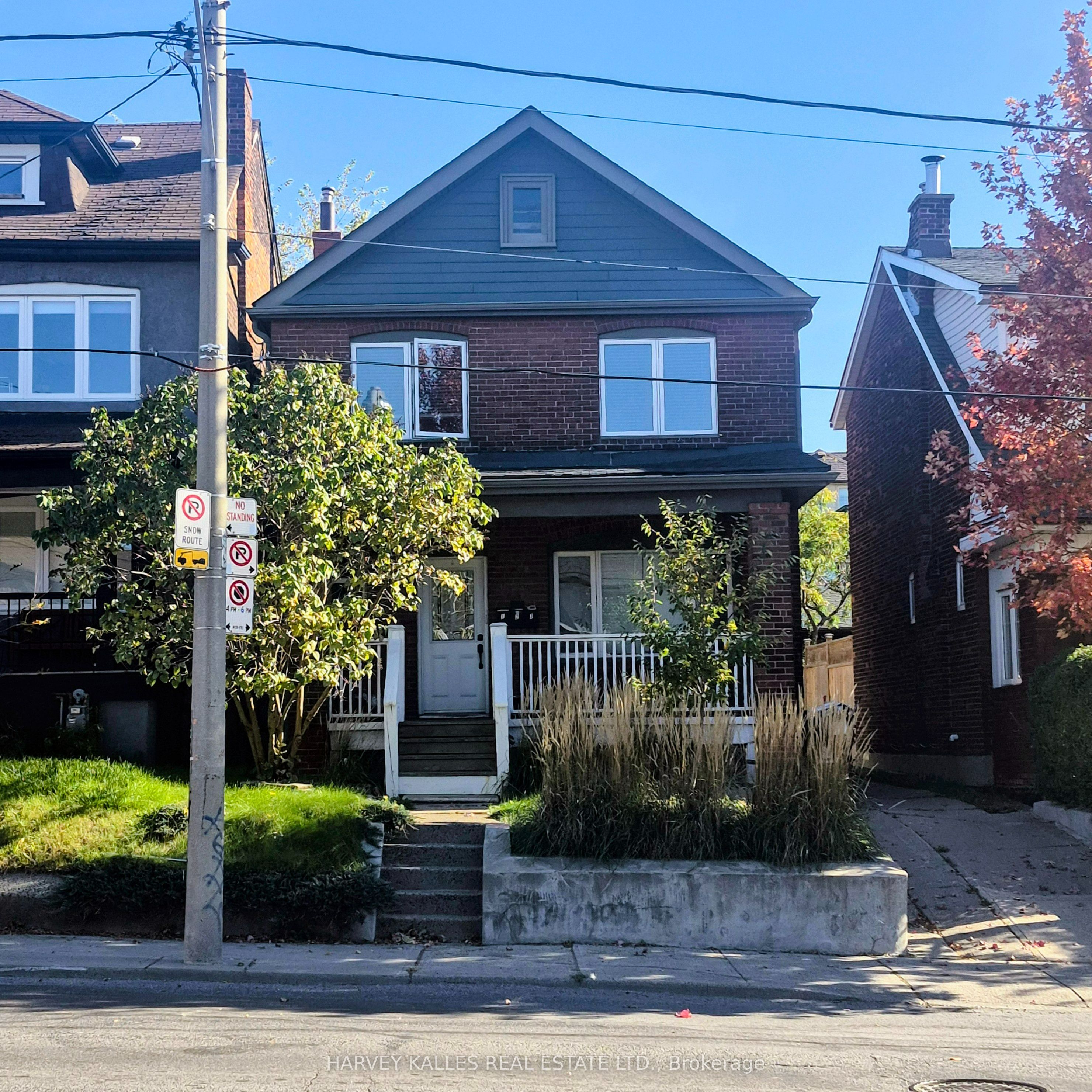 1575 Dufferin Street Lower Property Photo 1