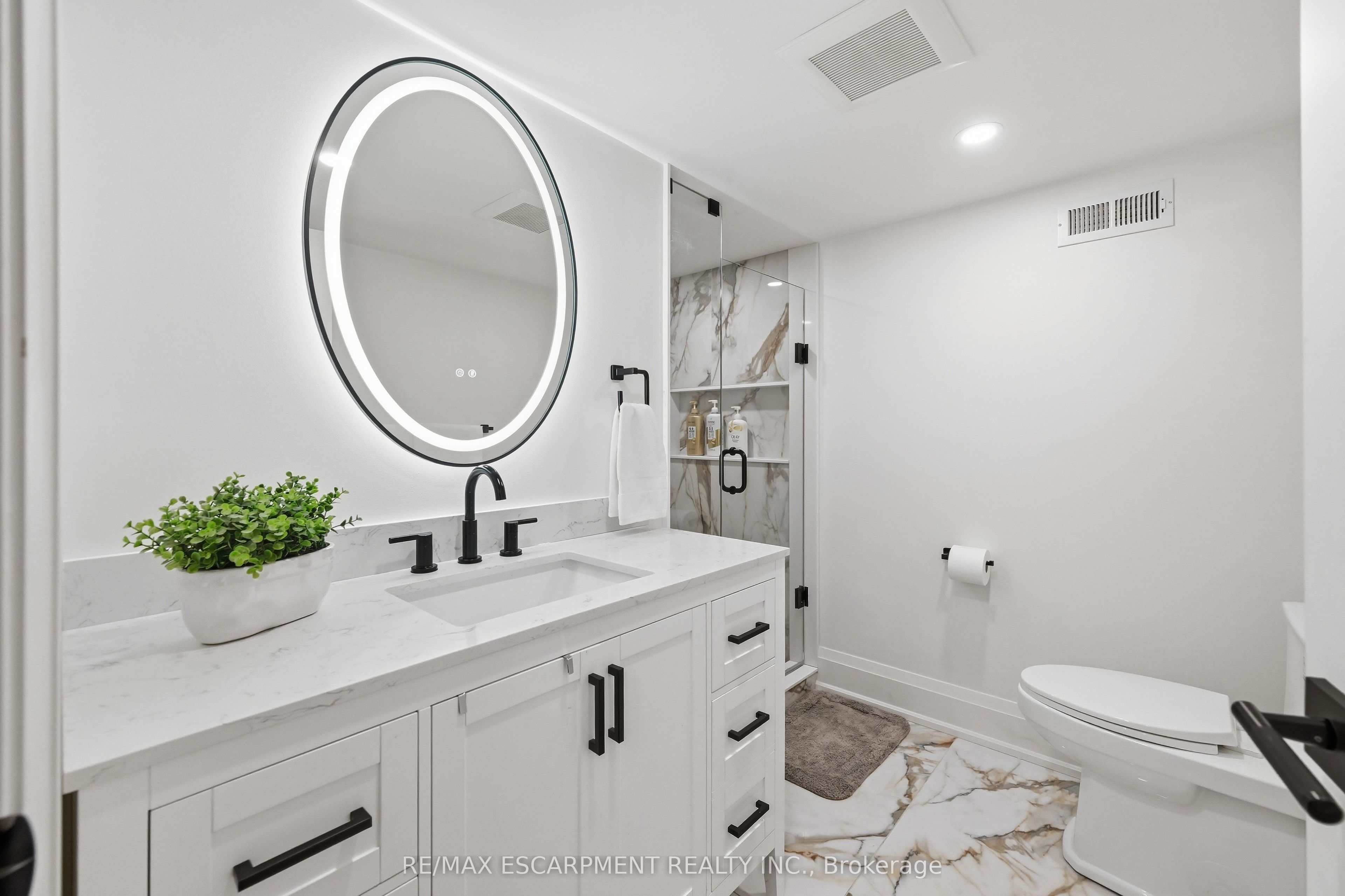 869 Condor Drive Property Photo 27