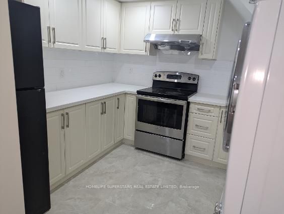 26 Glenmore Crescent Basement Apartment Property Photo 1
