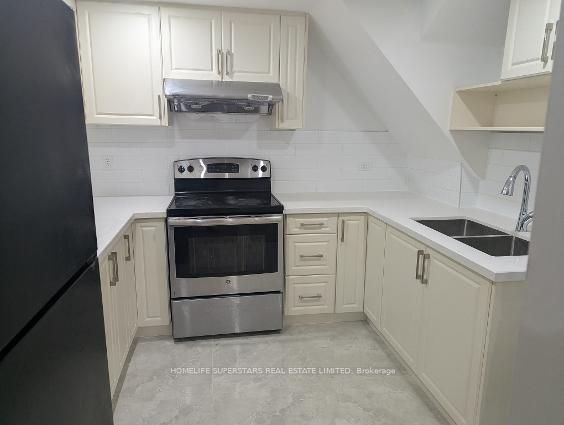 26 Glenmore Crescent Basement Apartment Property Photo 4