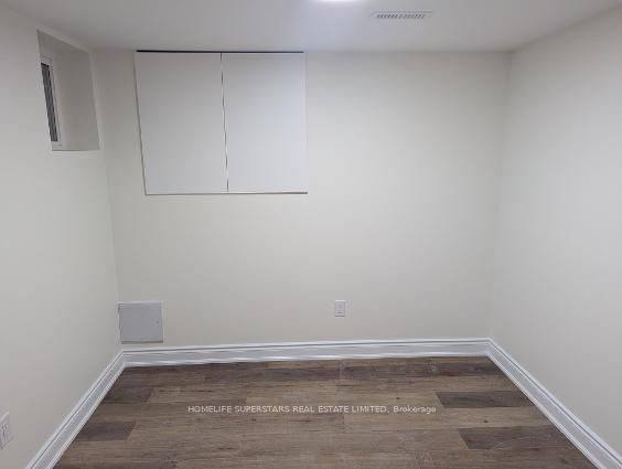 26 Glenmore Crescent Basement Apartment Property Photo 20