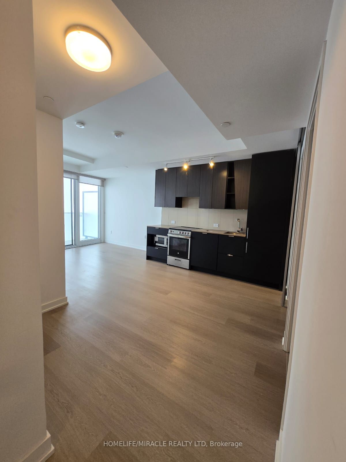 3883 Quartz Road 5106 Property Photo 1