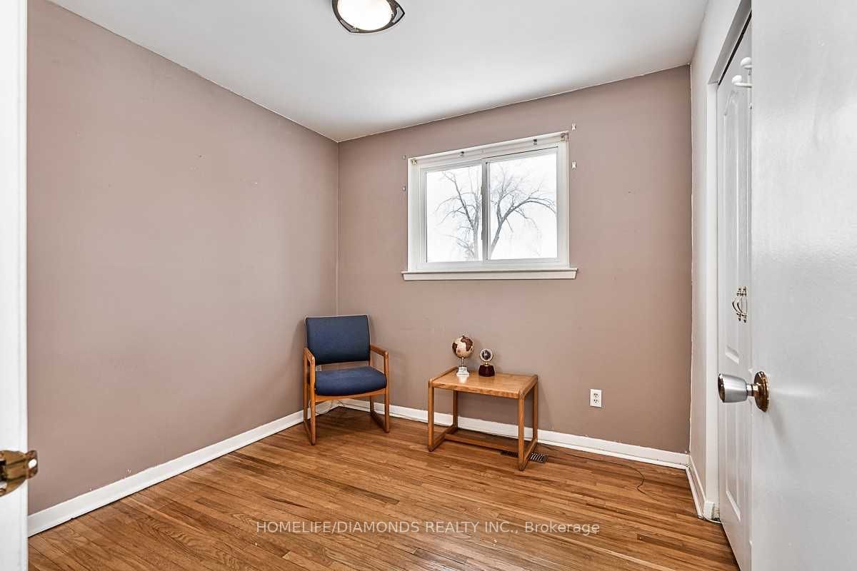 35 Edenborough Drive Property Photo 15