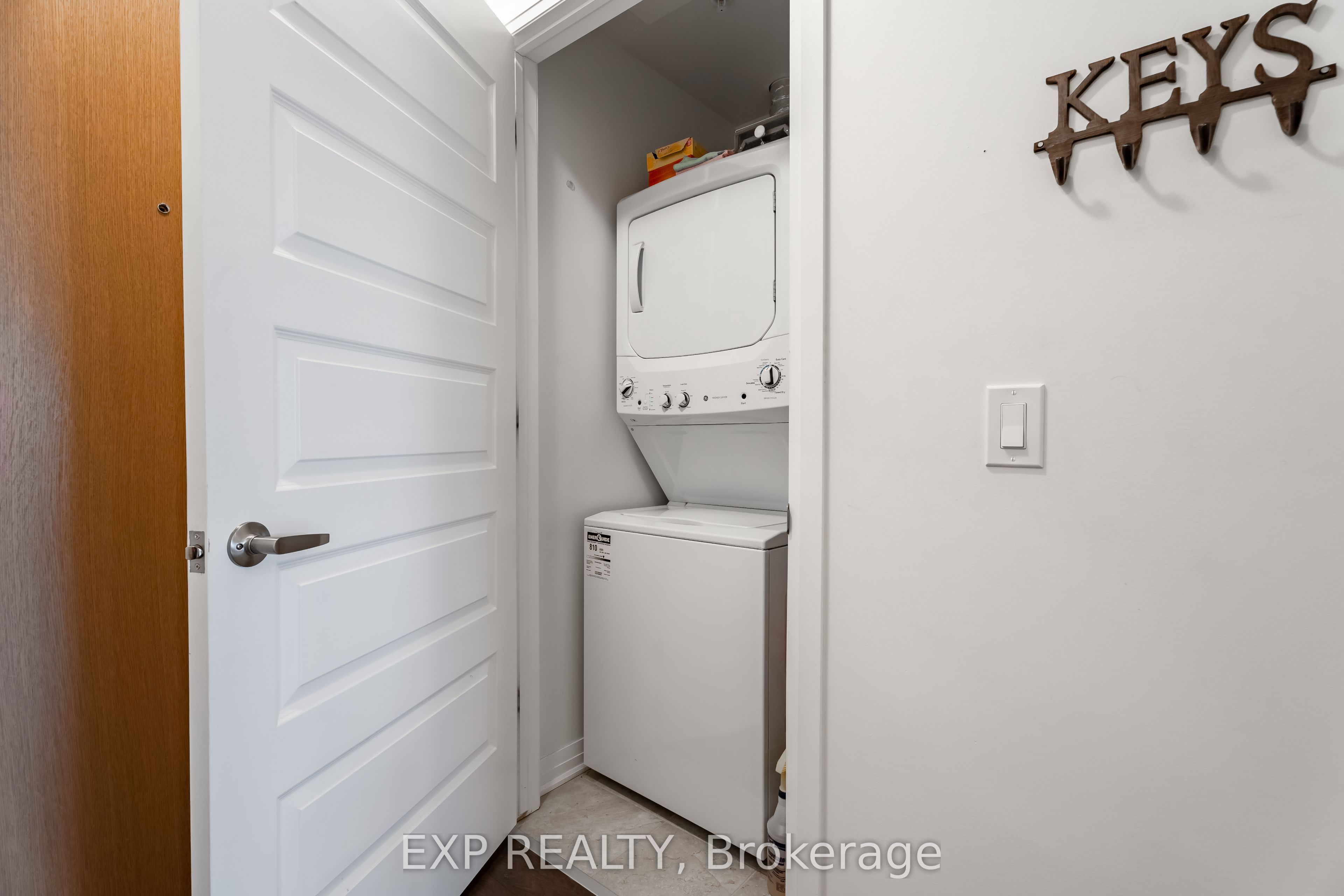 1105 Leger Way 627 Property Photo 23