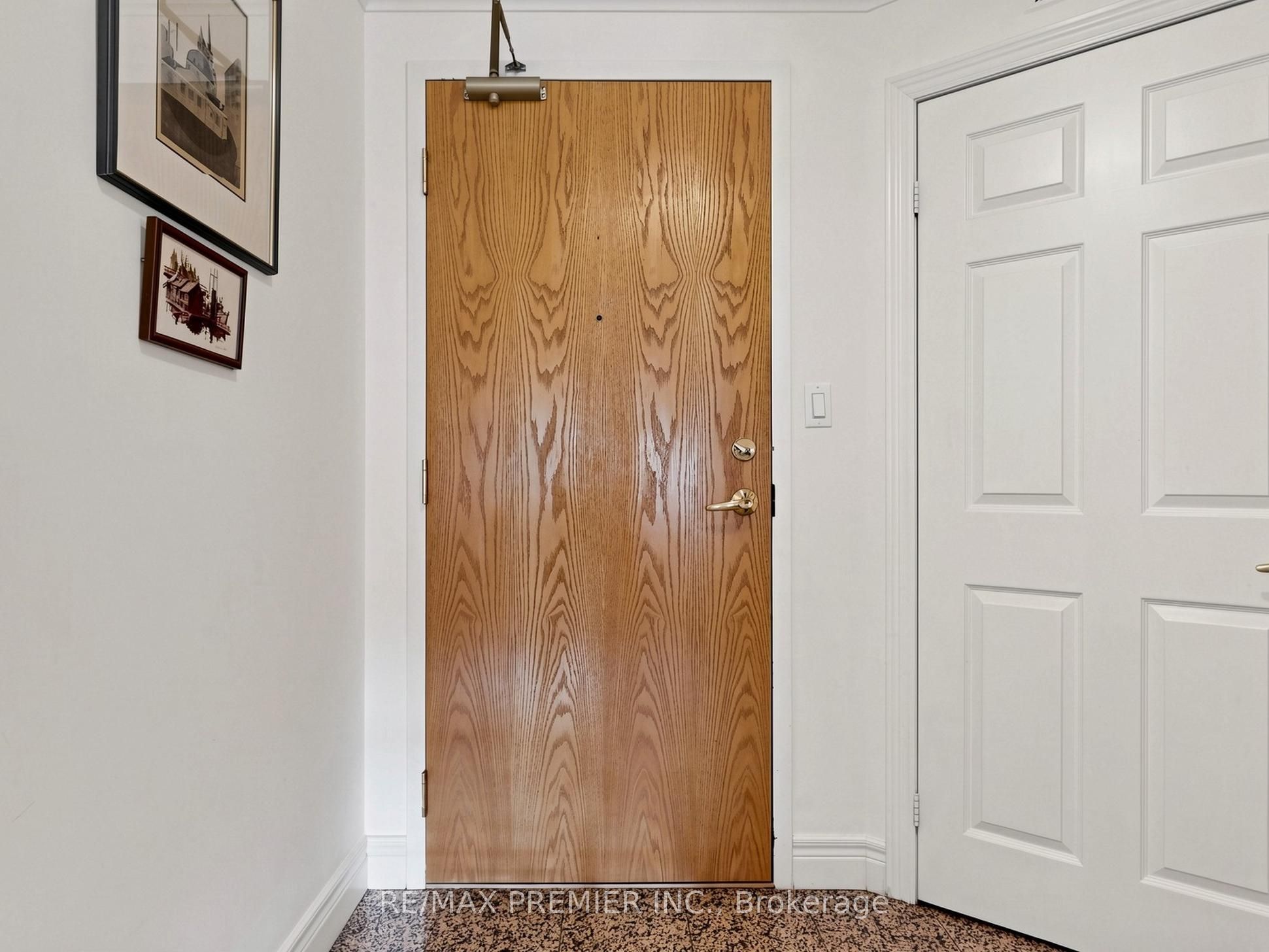 30 Anglesey Boulevard #301 Property Photo 30