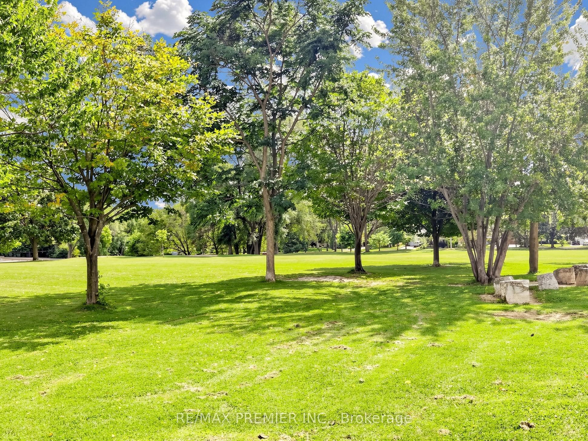 30 Anglesey Boulevard #301 Property Photo 37