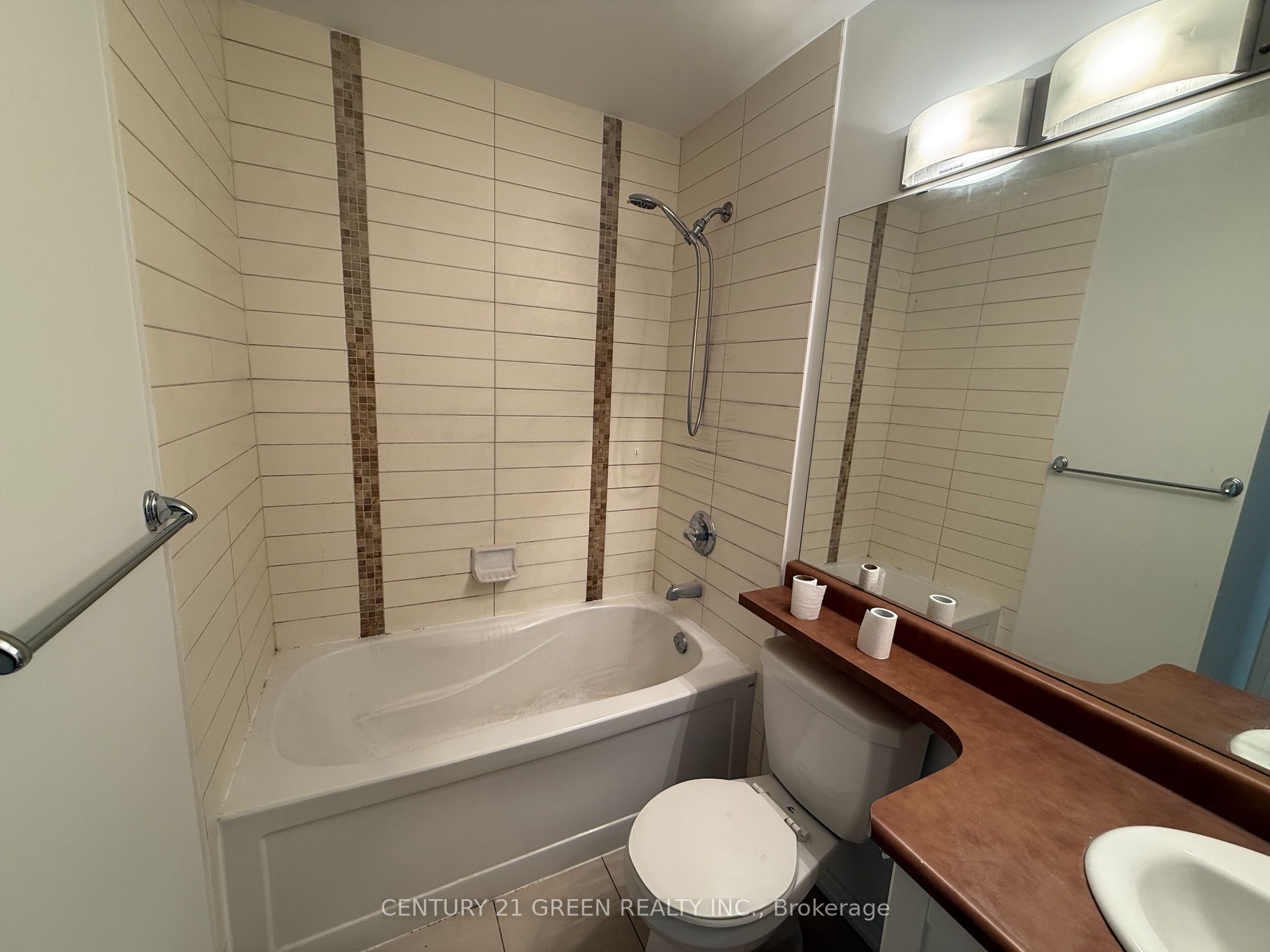3525 Kariya Drive 507 Property Photo 12
