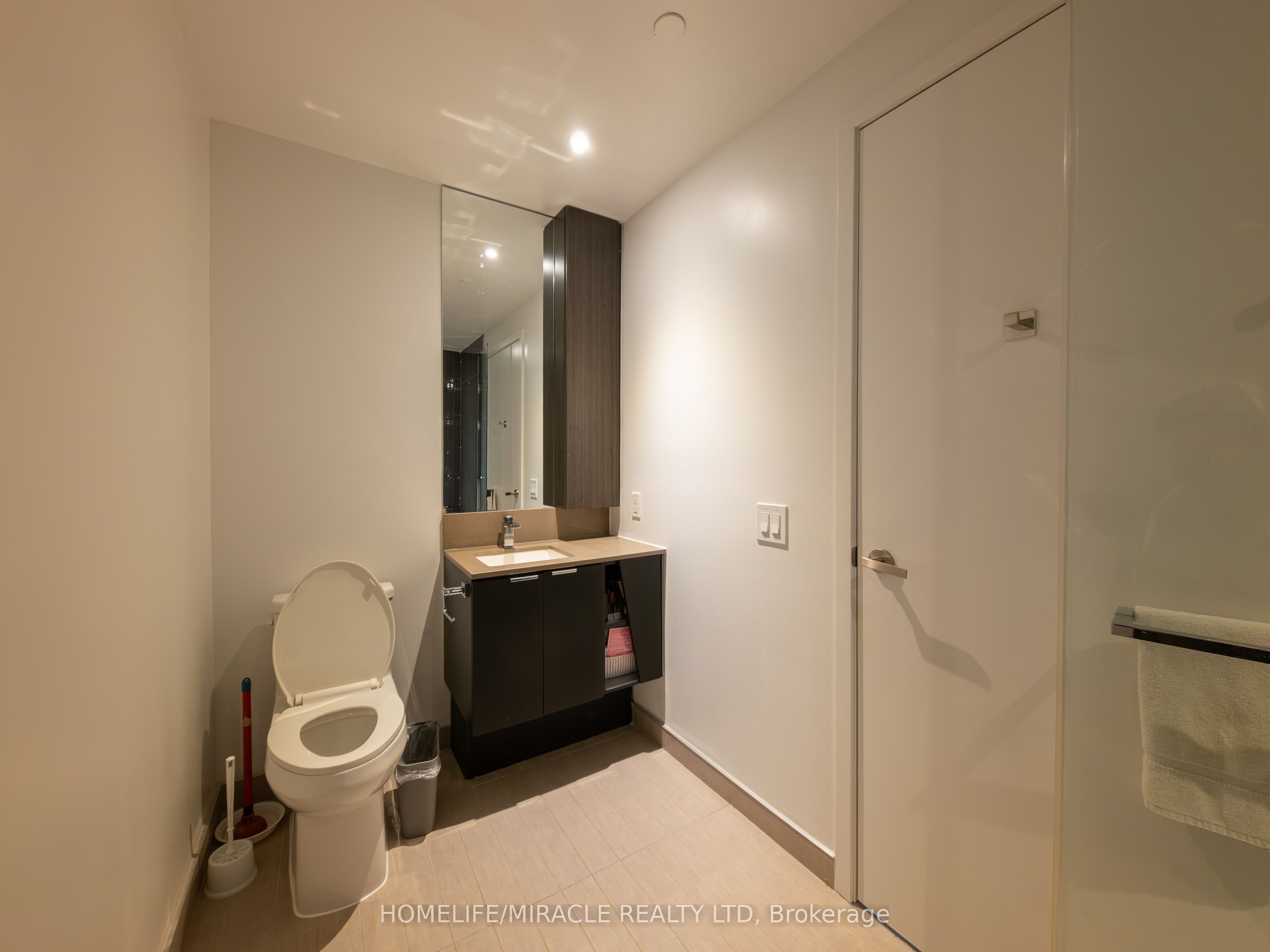 3883 Quartz Road 4407 Property Photo 7