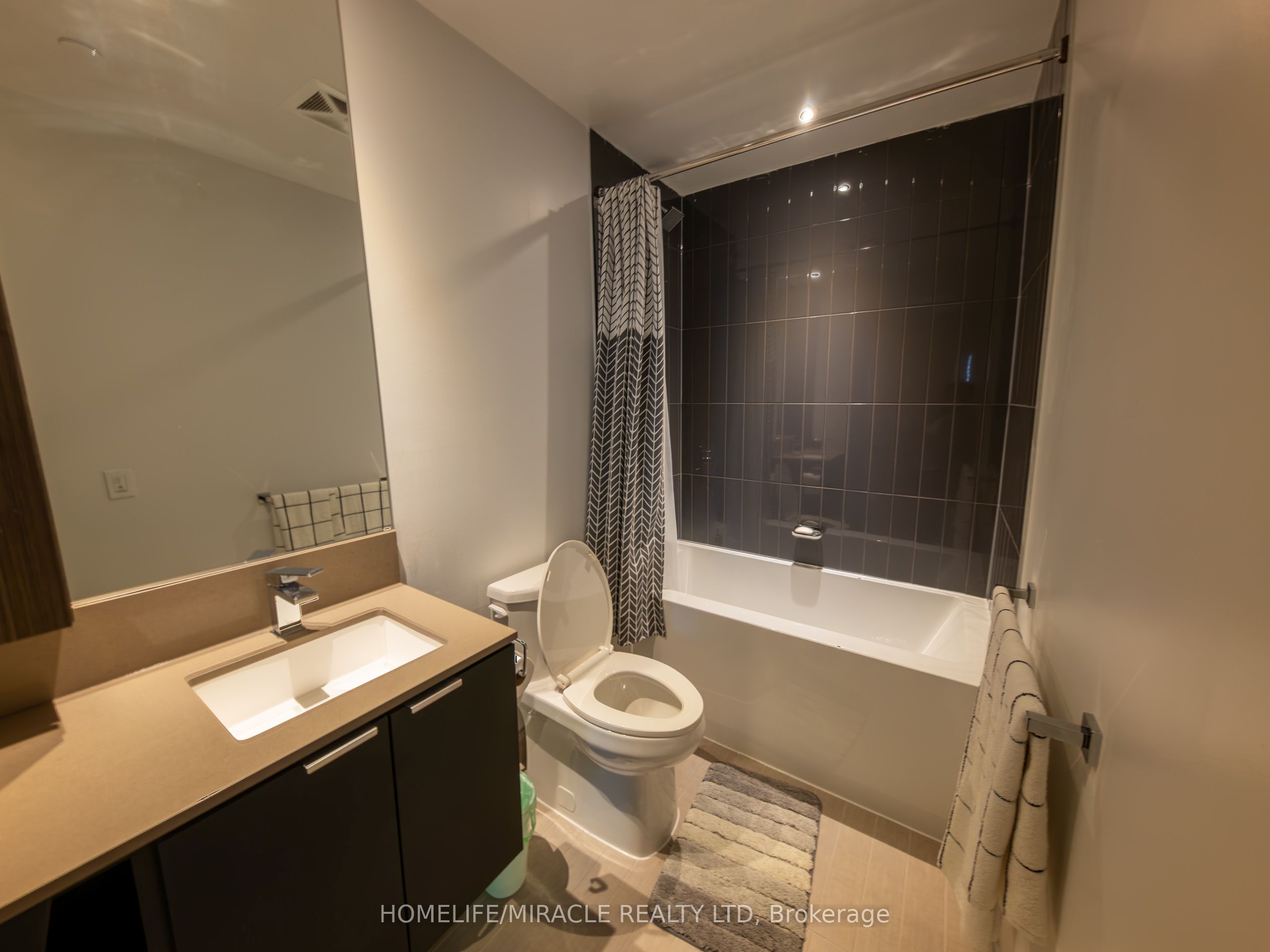 3883 Quartz Road 4407 Property Photo 10