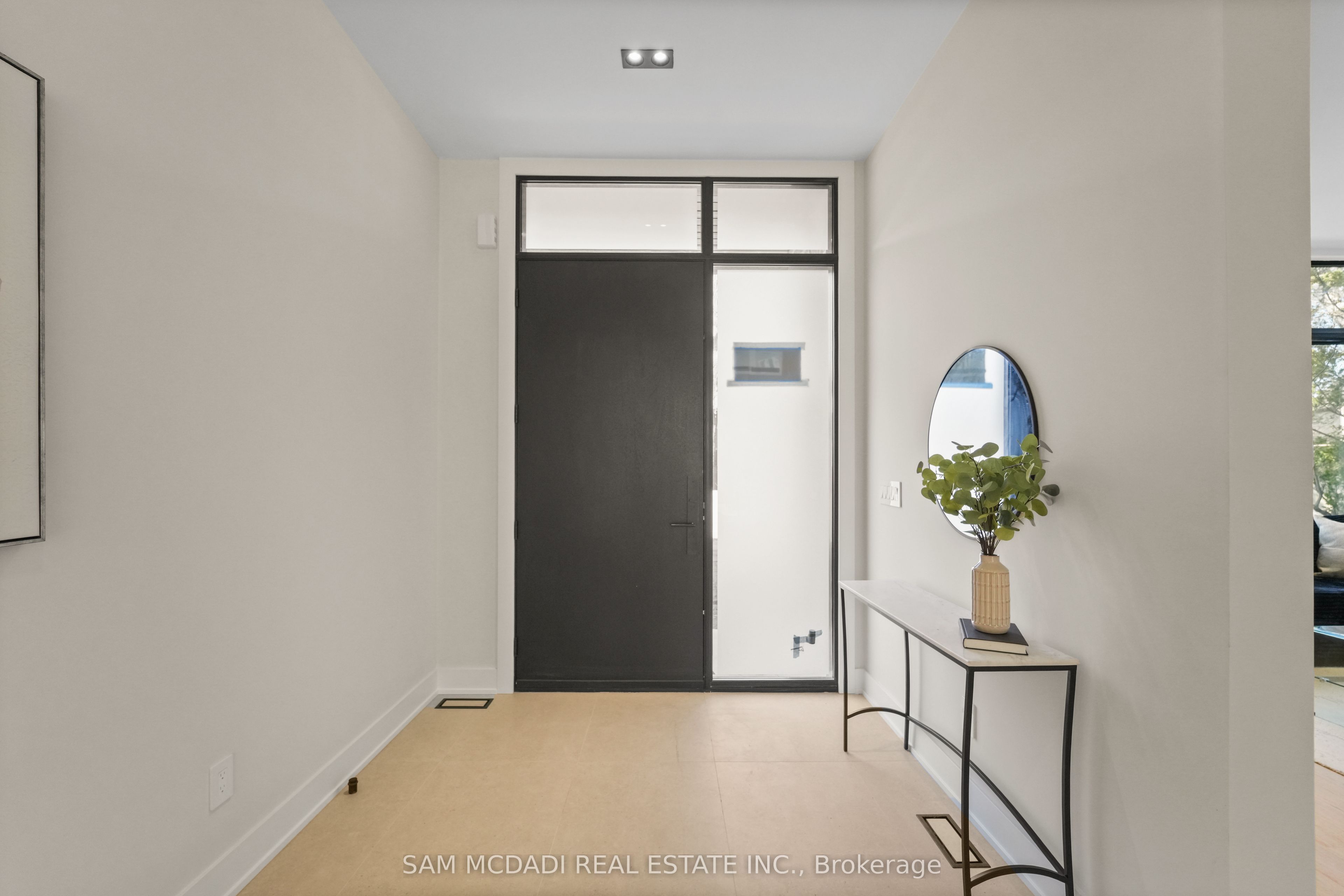 362 Meadow Wood Lane Property Photo 2
