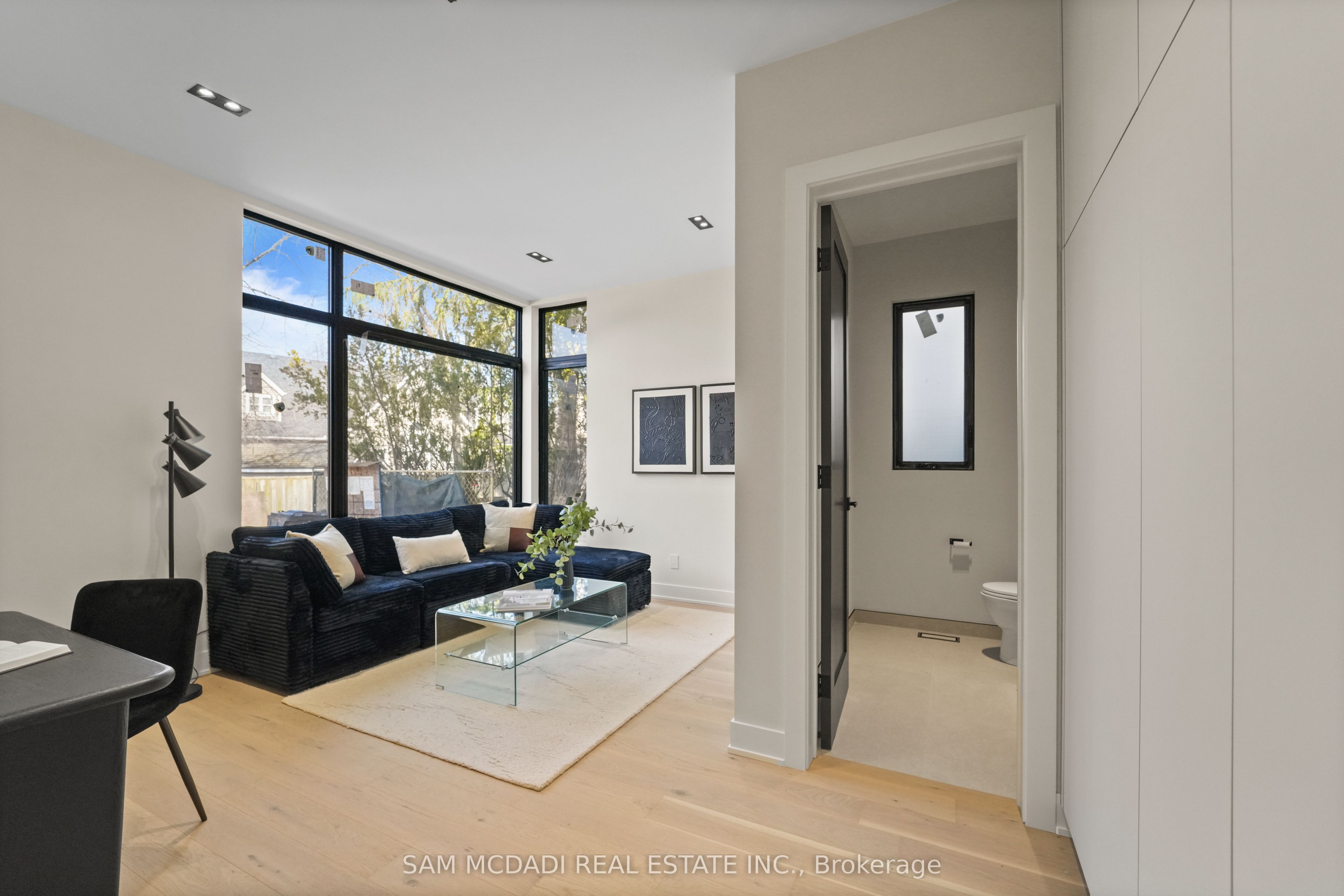 362 Meadow Wood Lane Property Photo 5