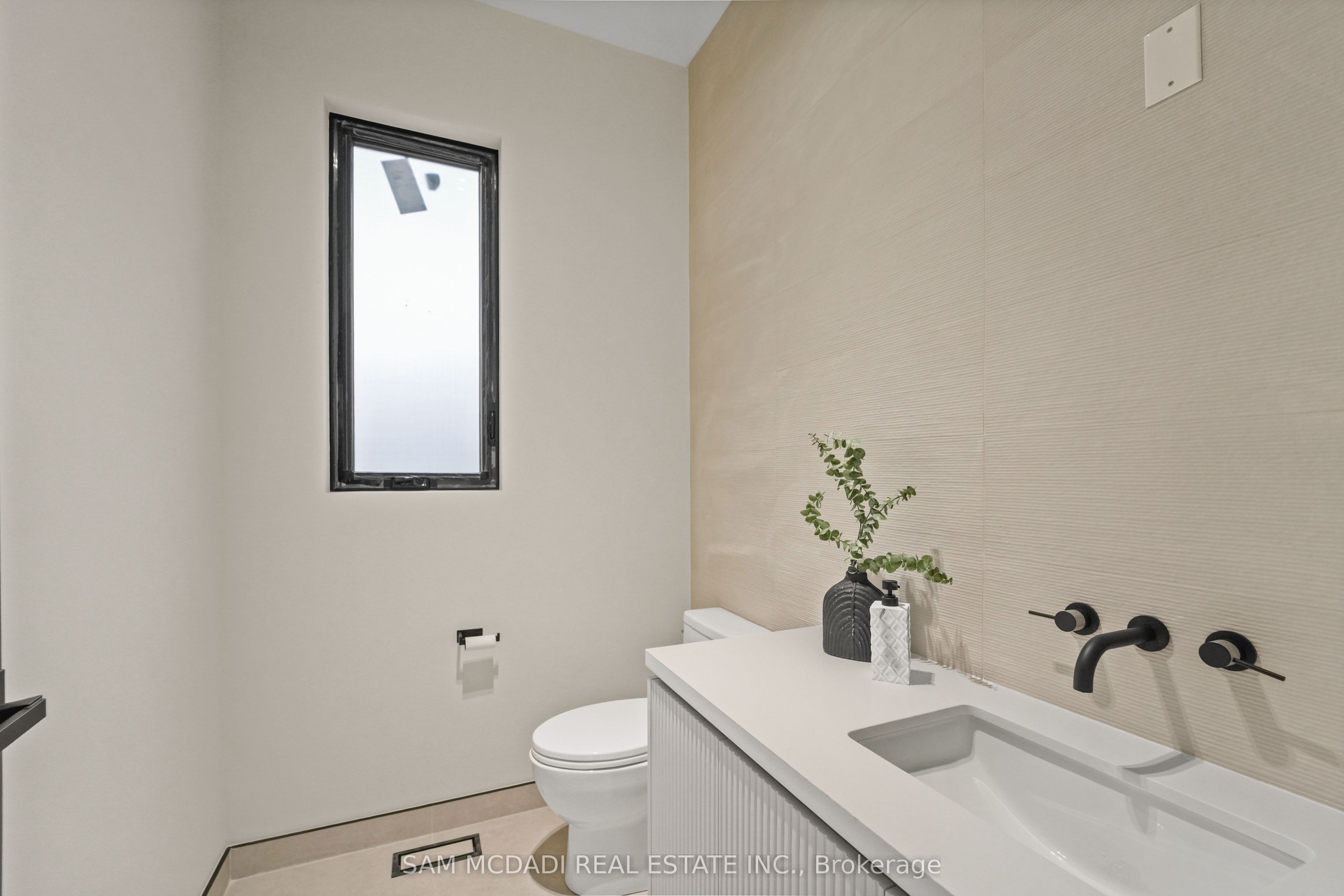 362 Meadow Wood Lane Property Photo 6