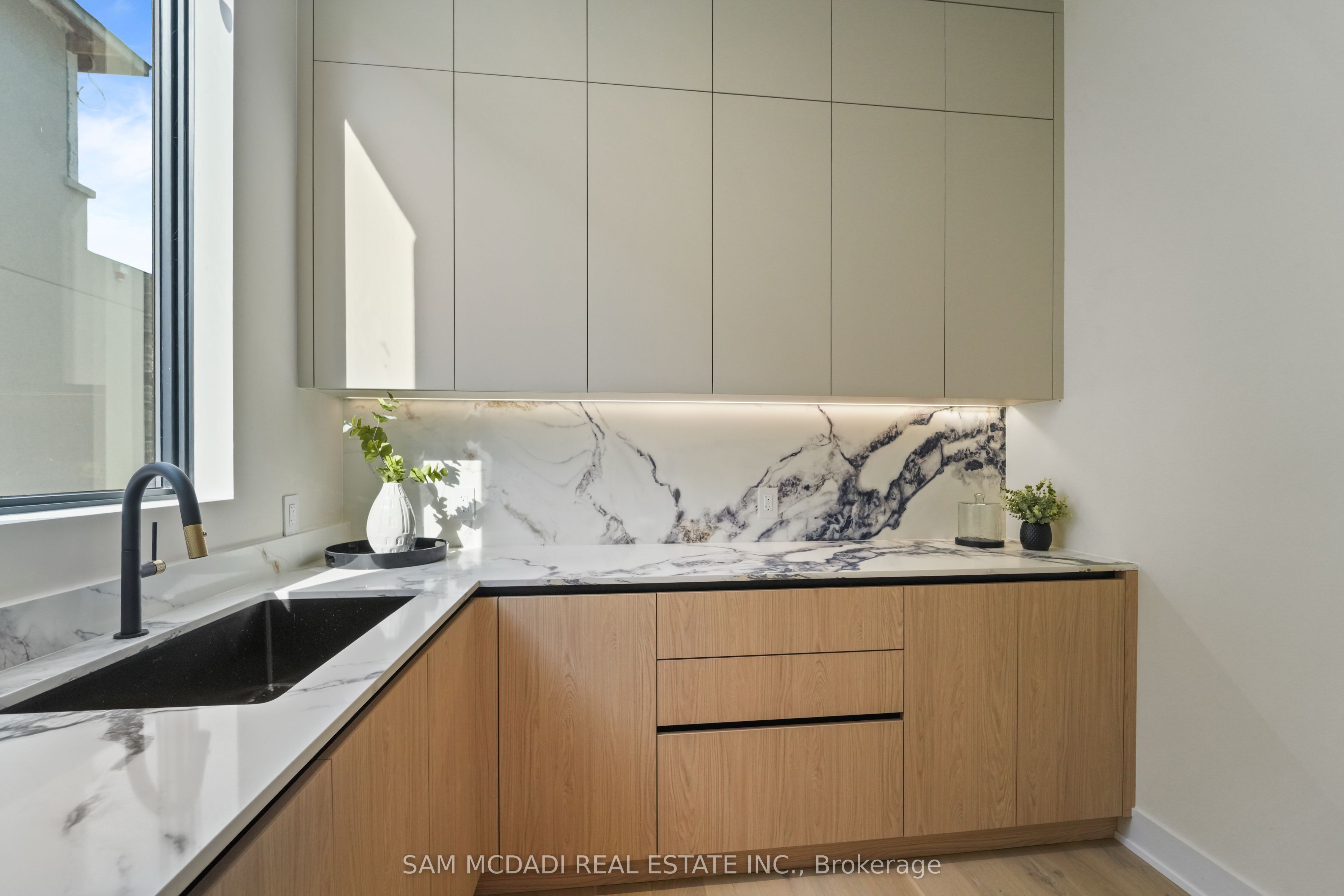 362 Meadow Wood Lane Property Photo 15