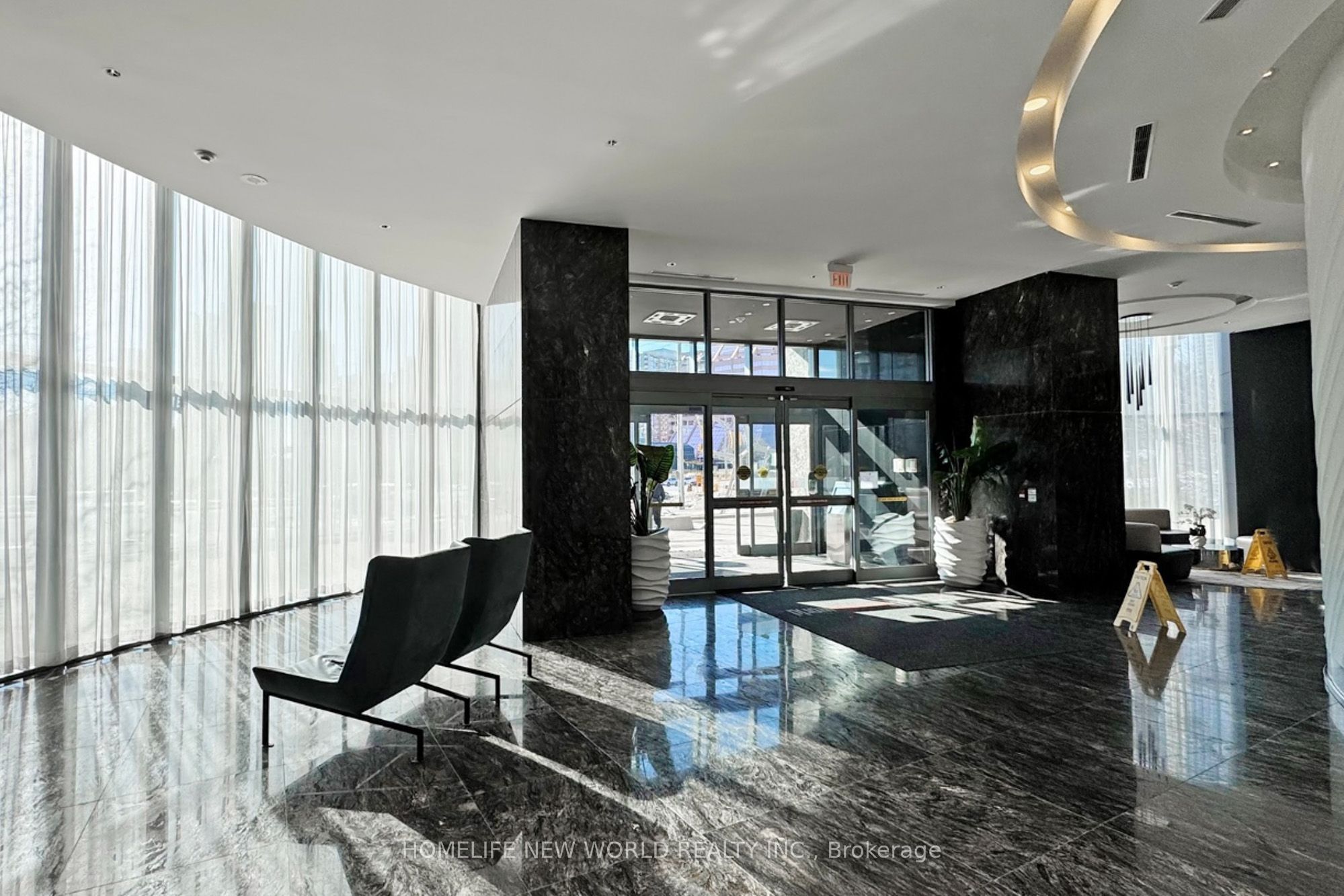 60 Absolute Avenue 4906 Property Photo 5