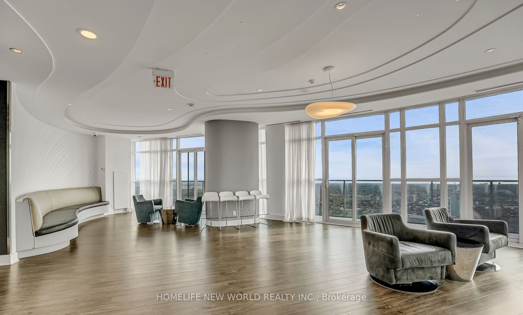 60 Absolute Avenue 4906 Property Photo 42