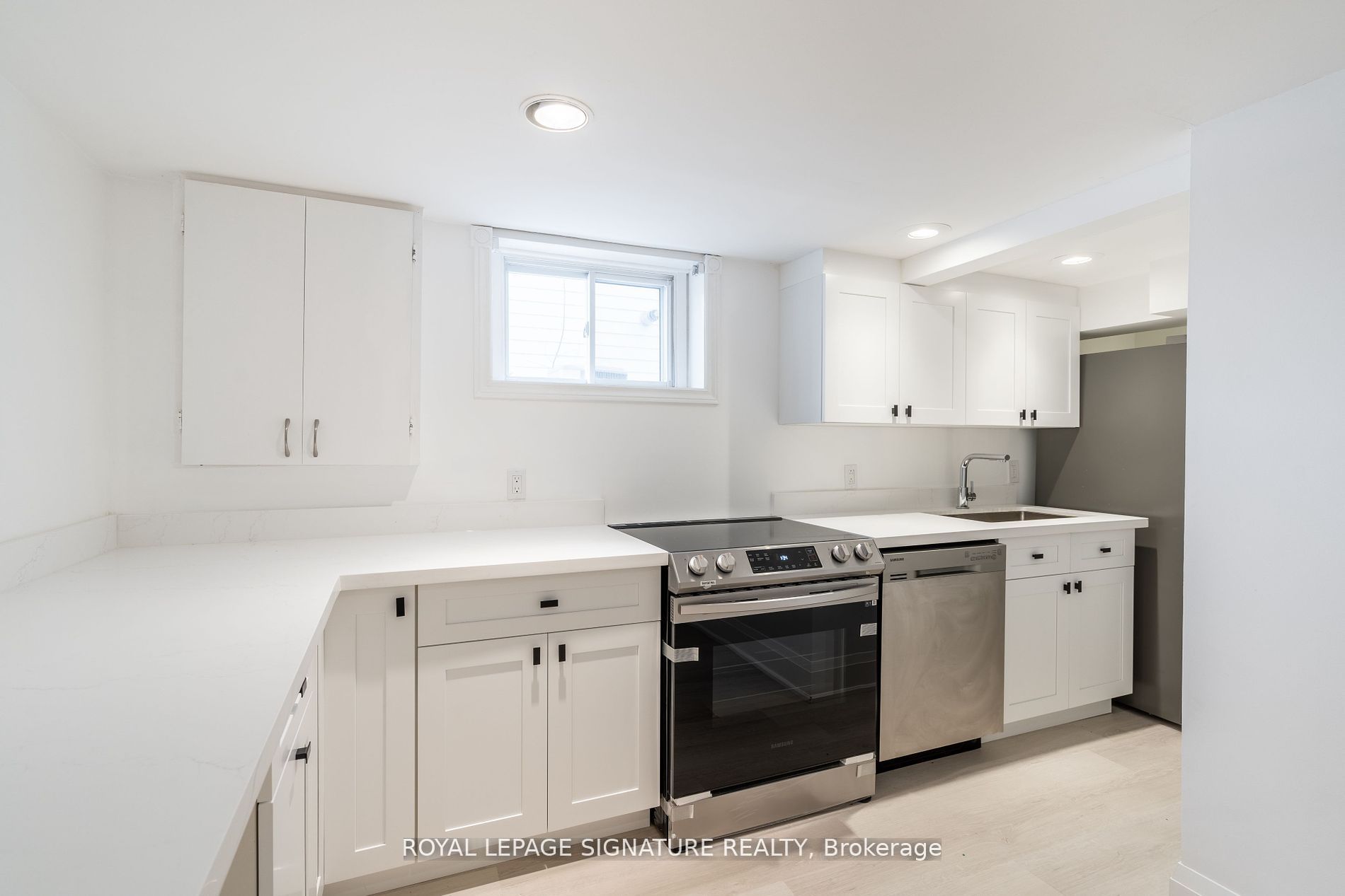 437 Watson Avenue Property Photo 38