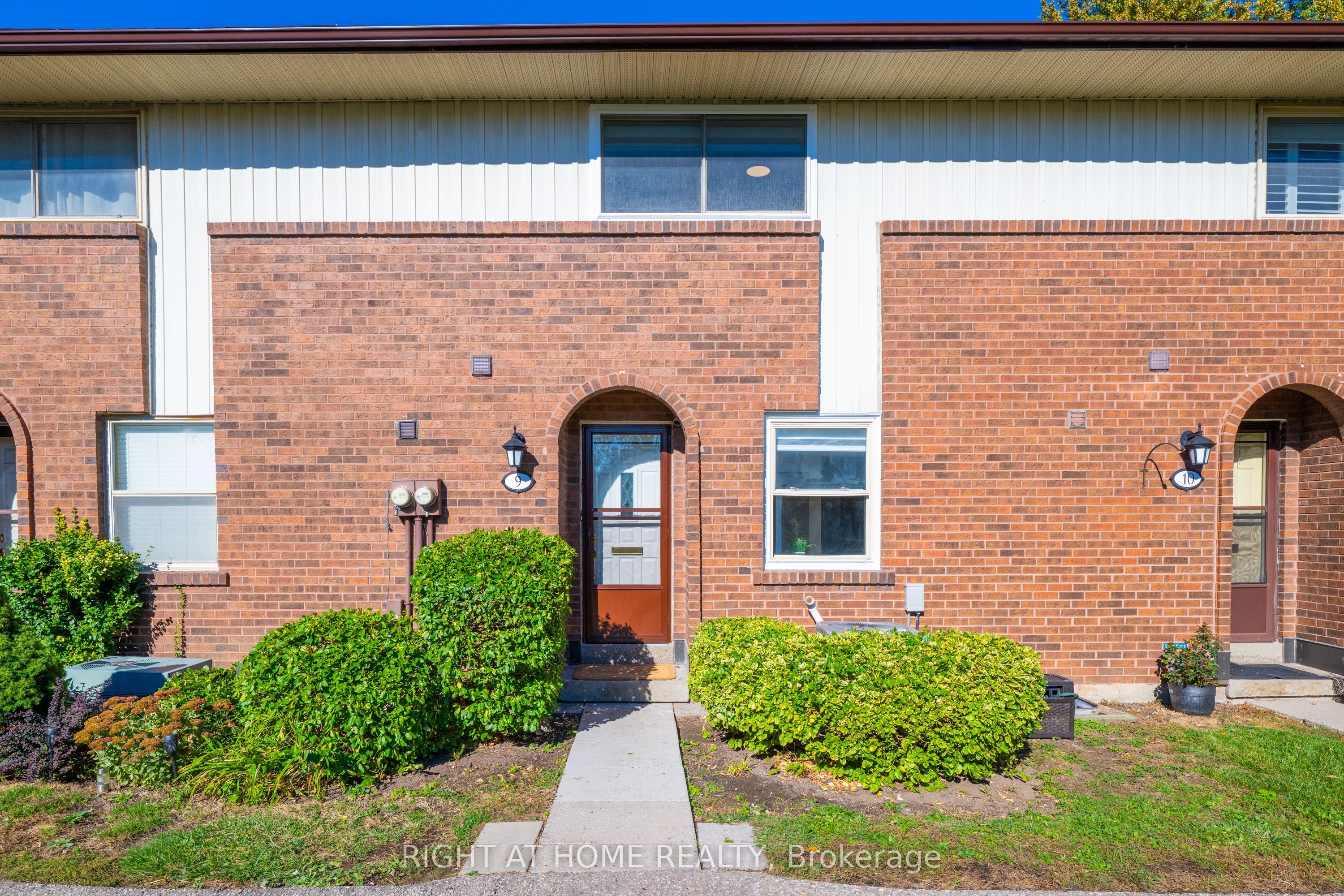 3665 Flamewood Drive 9 Property Photo 4