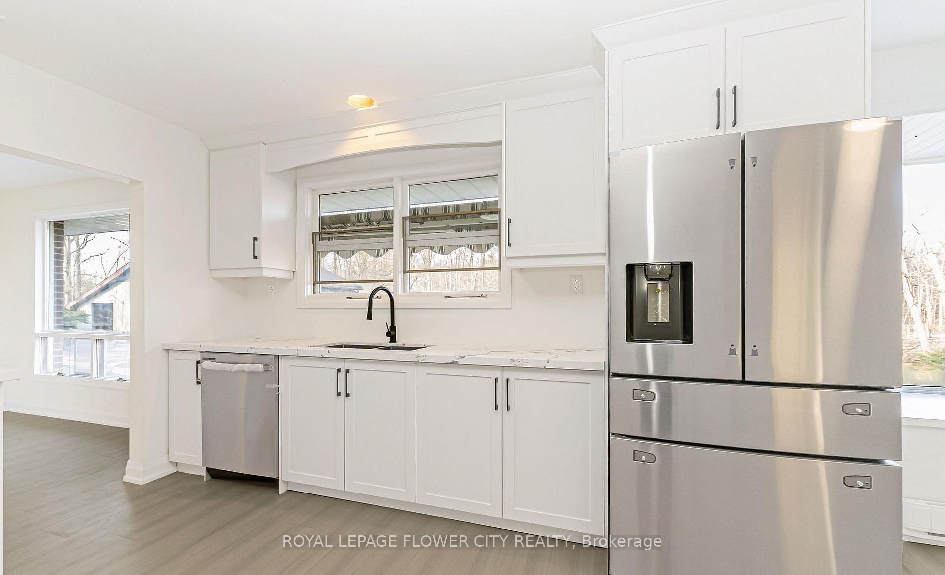 8449 Eigth Line Property Photo 10