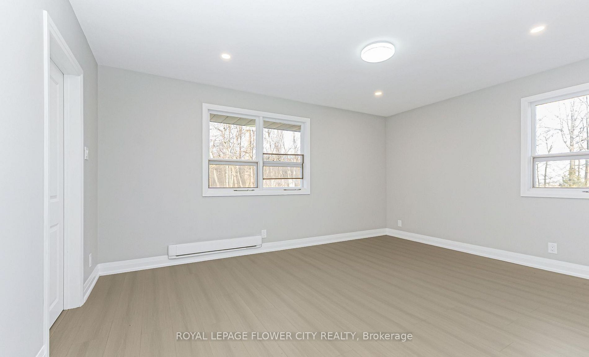 8449 Eigth Line Property Photo 24