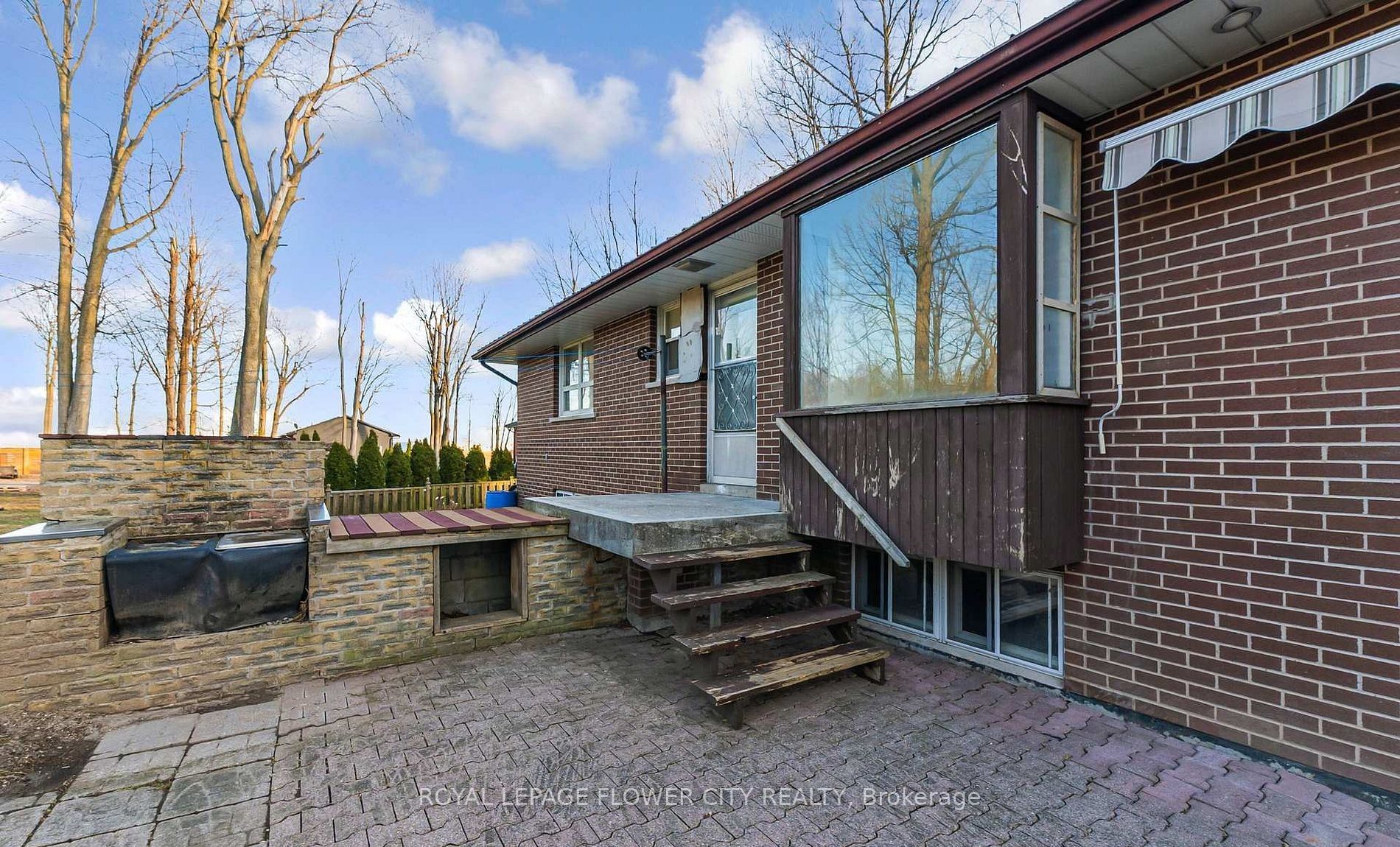 8449 Eigth Line Property Photo 29