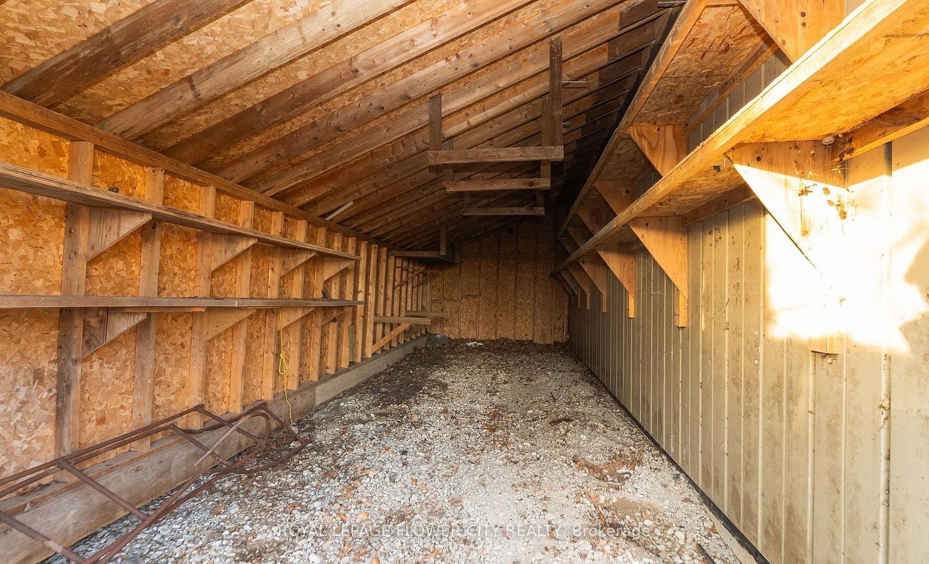 8449 Eigth Line Property Photo 34