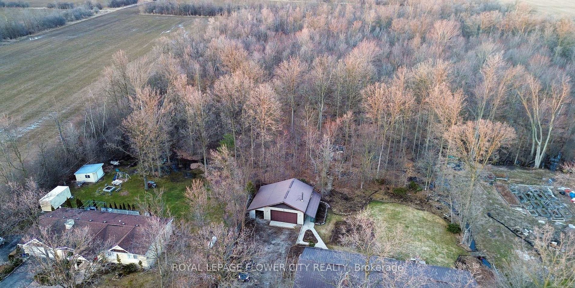 8449 Eigth Line Property Photo 45