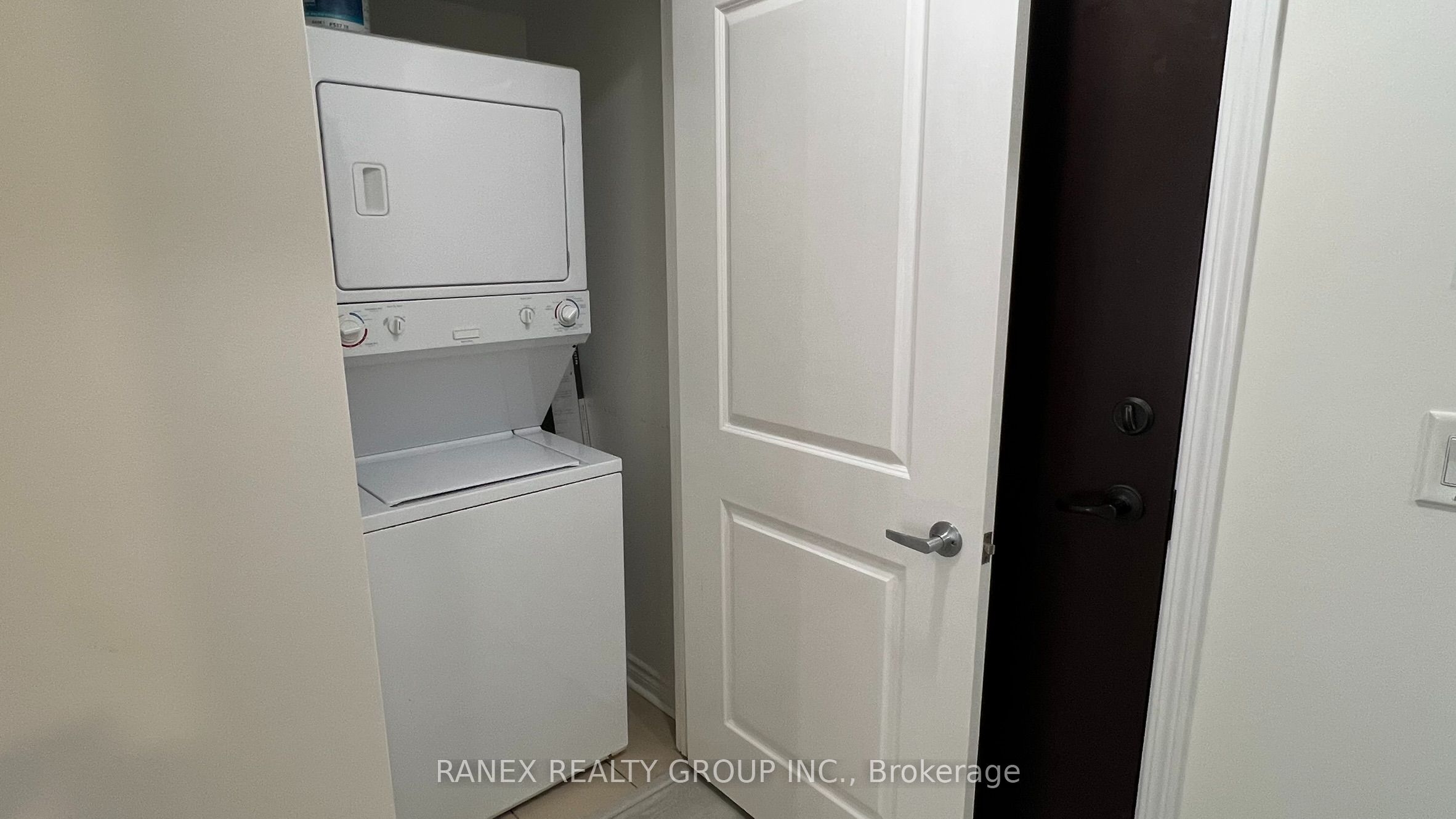385 Prince Of Wales Drive 317 Property Photo 29