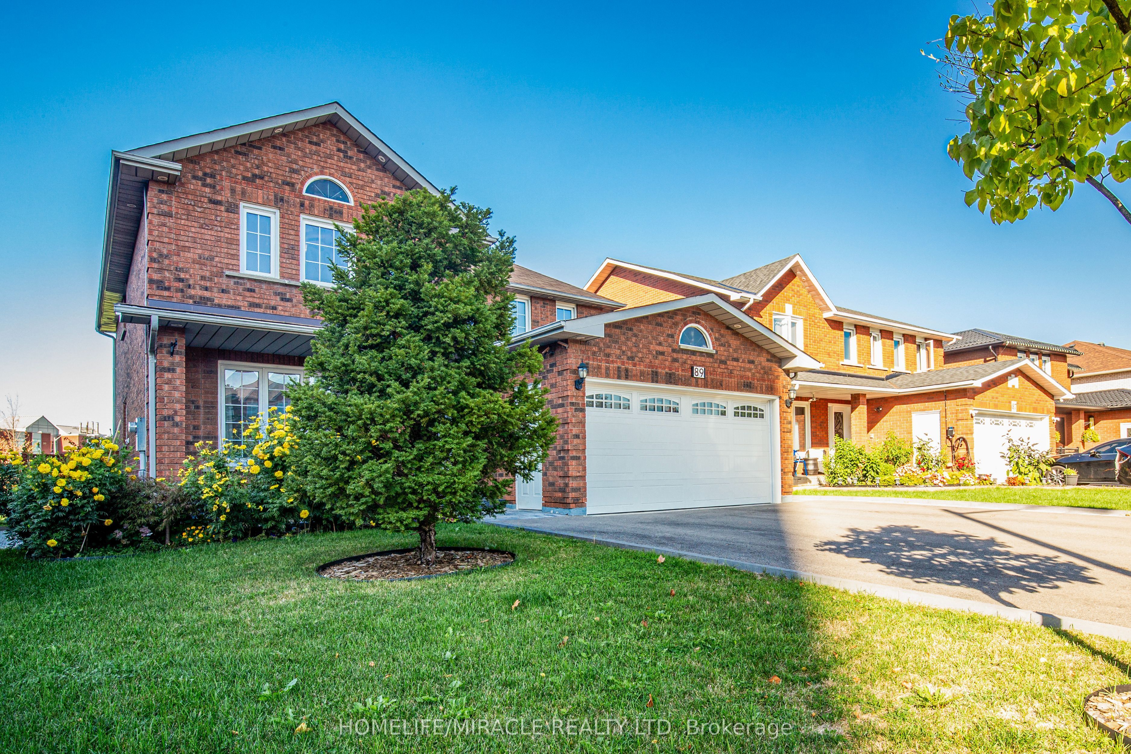 W14099852 Property Photo 1