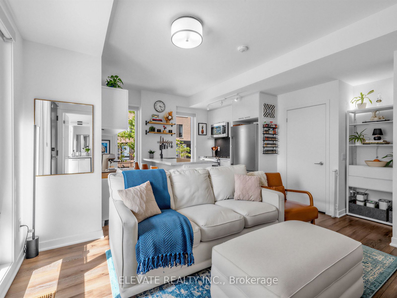 40 Ed Clark Gardens Boulevard 15 Property Photo 6