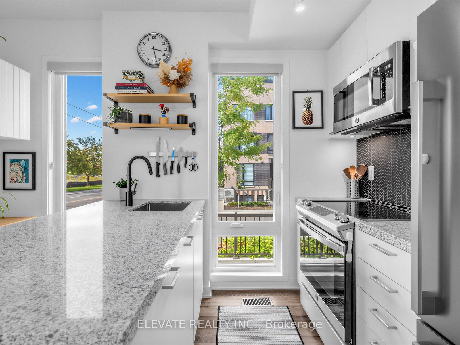 40 Ed Clark Gardens Boulevard 15 Property Photo 13