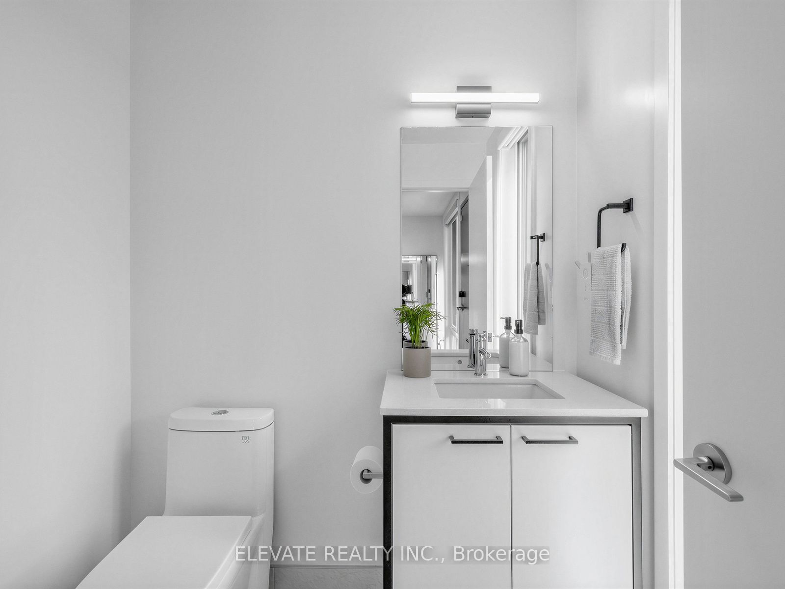 40 Ed Clark Gardens Boulevard 15 Property Photo 15