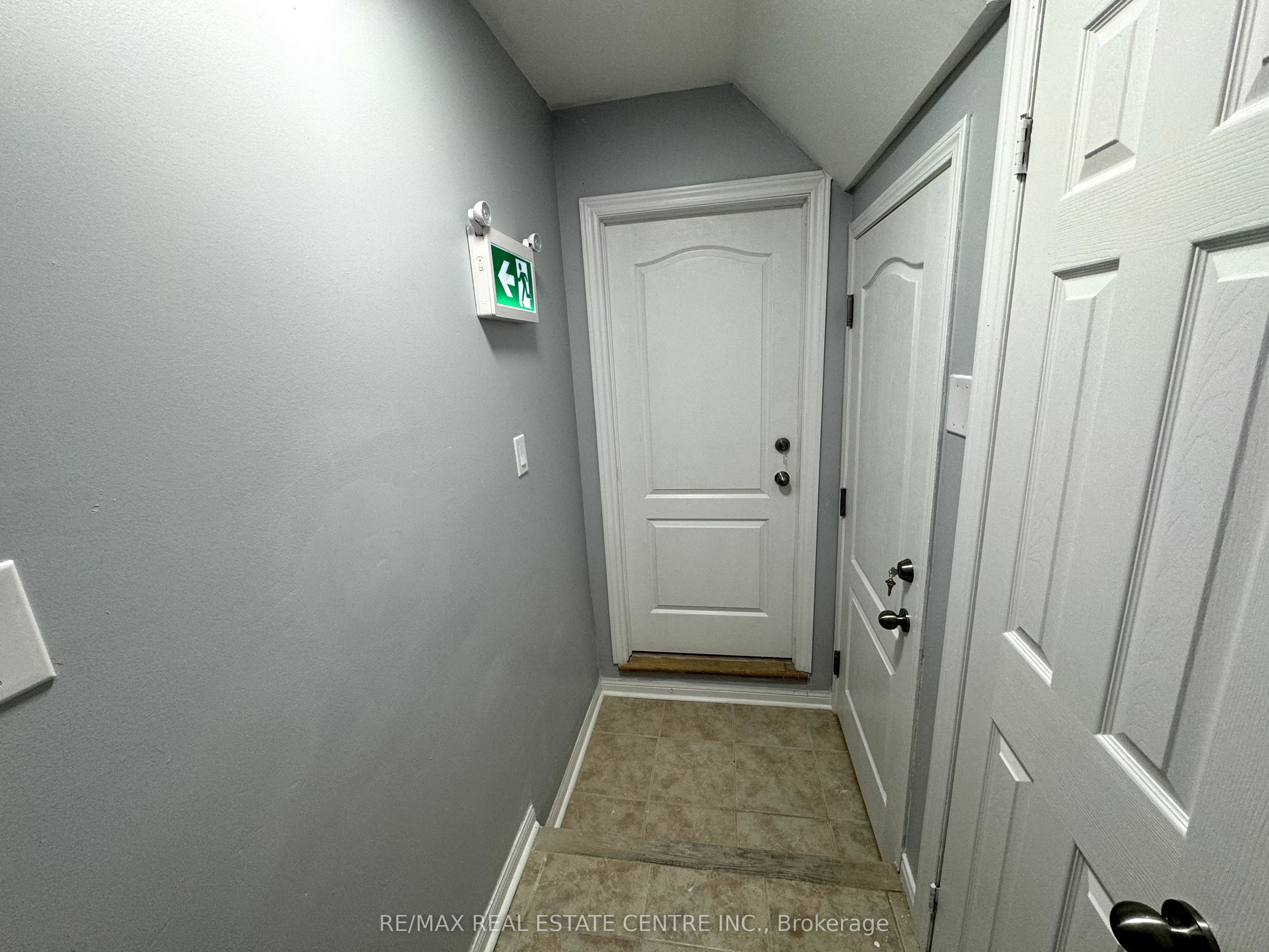 5983 Sidmouth Street Bsmt. Property Photo 2