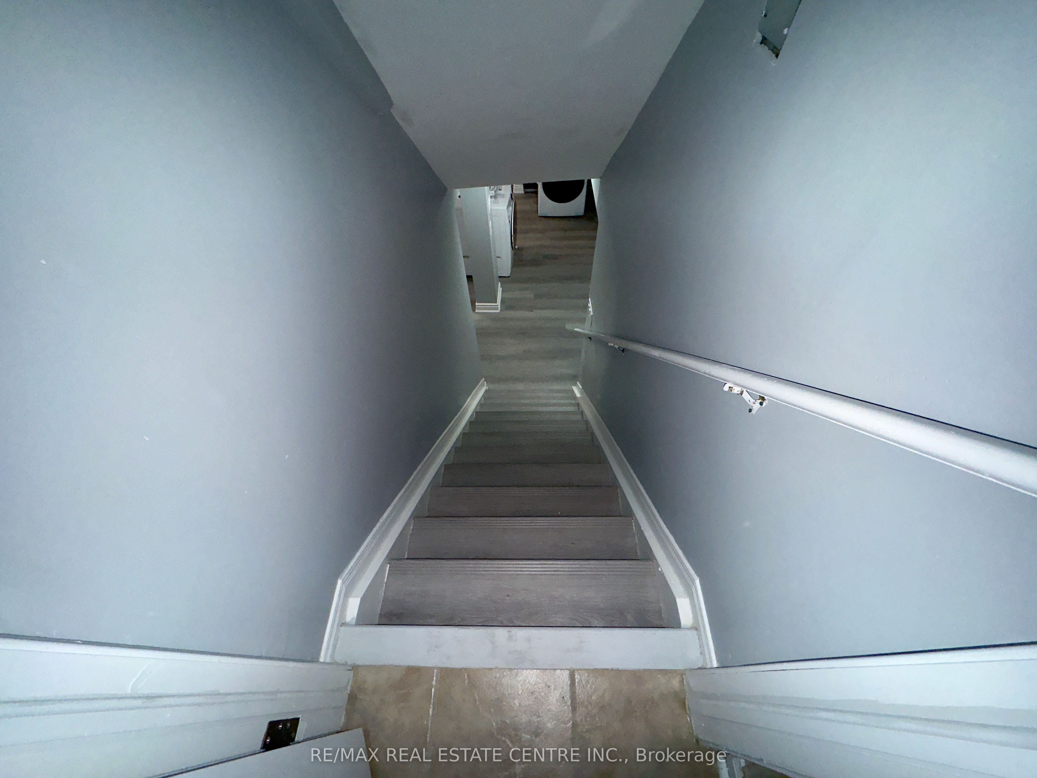 5983 Sidmouth Street Bsmt. Property Photo 3