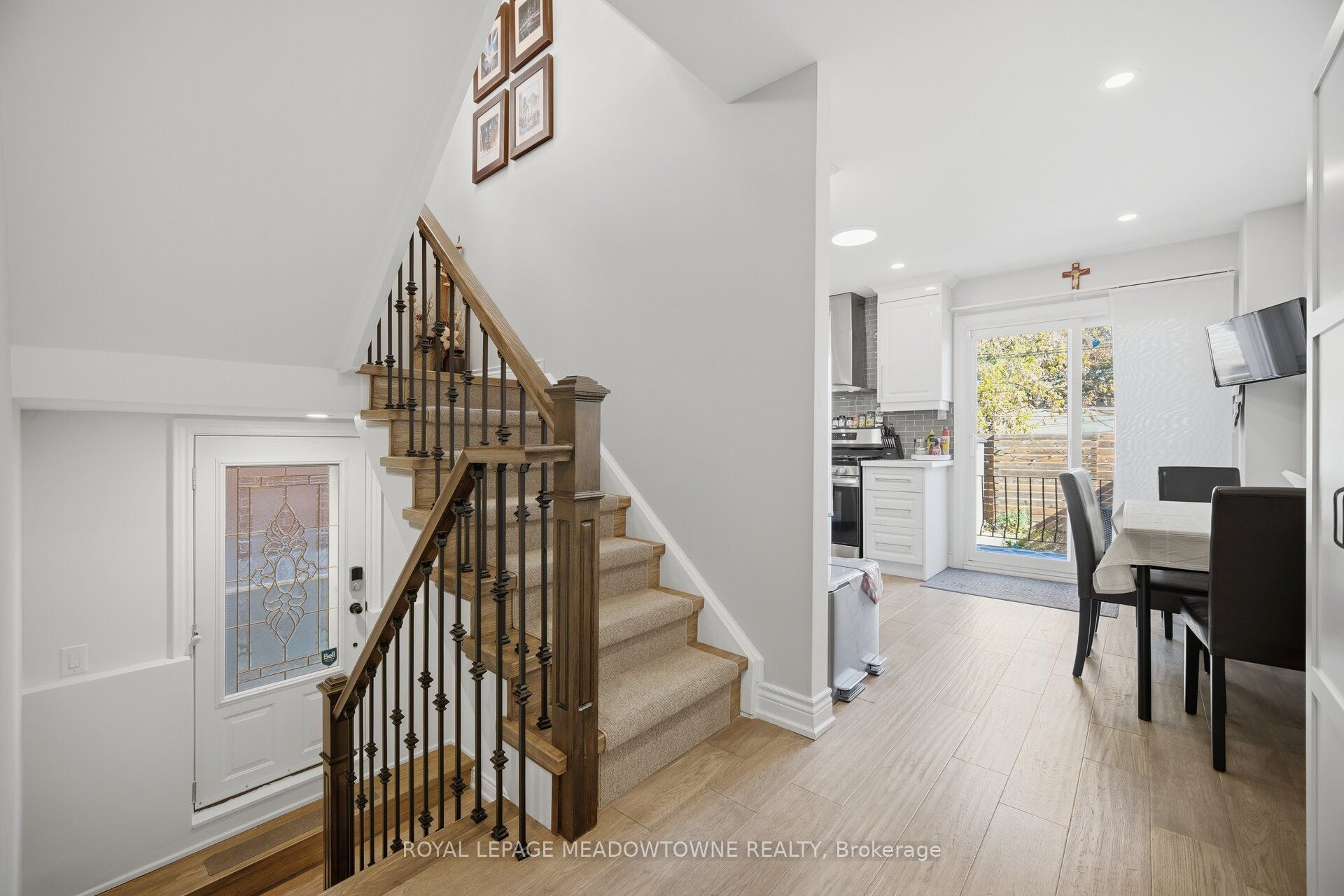 451 Westmoreland Avenue N Property Photo 23