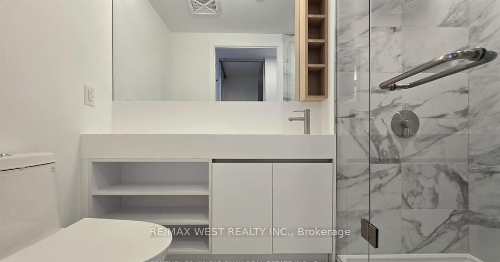 1100 Sheppard Avenue W 236 Property Photo 12