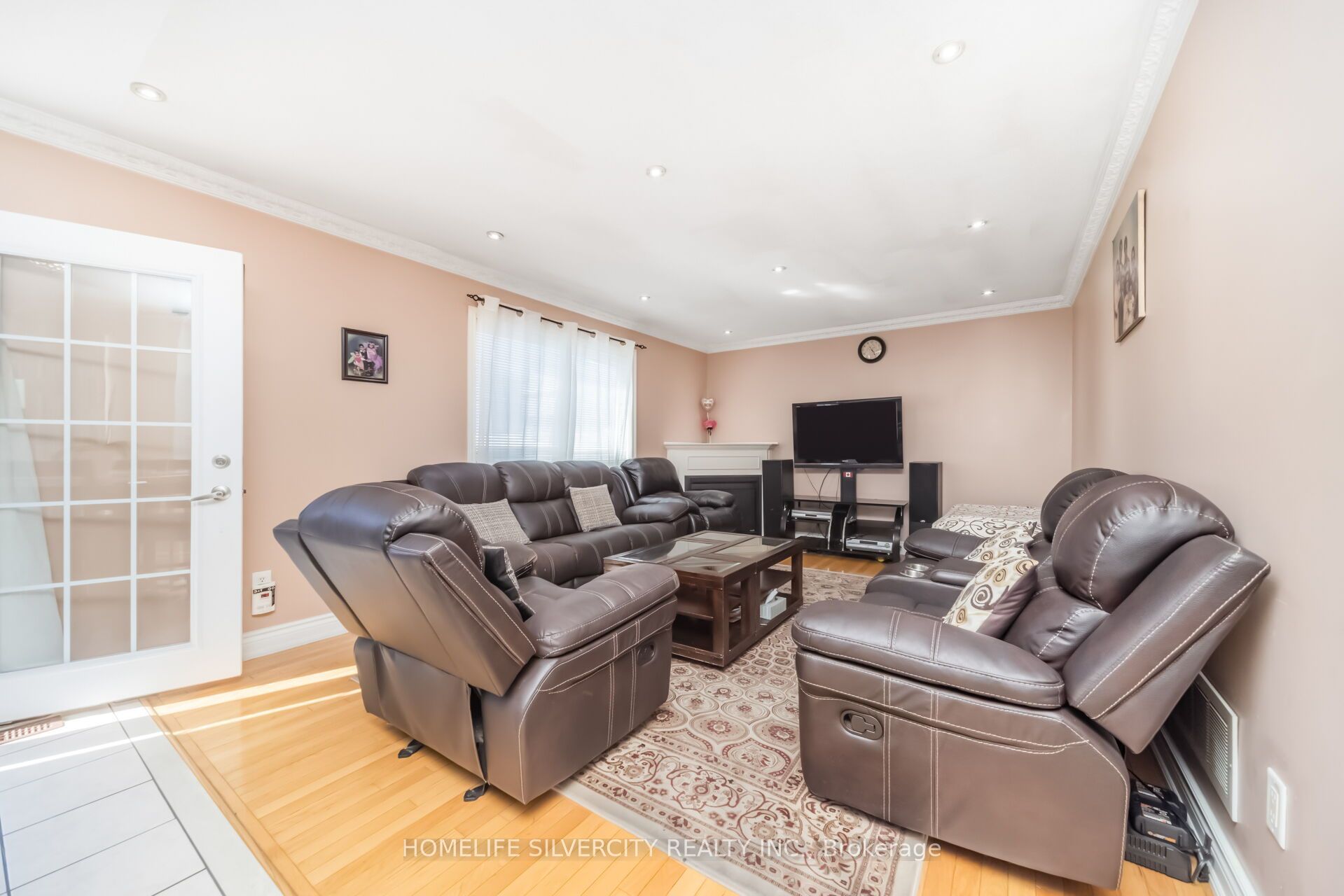 30 Fairhill Avenue Property Photo 8