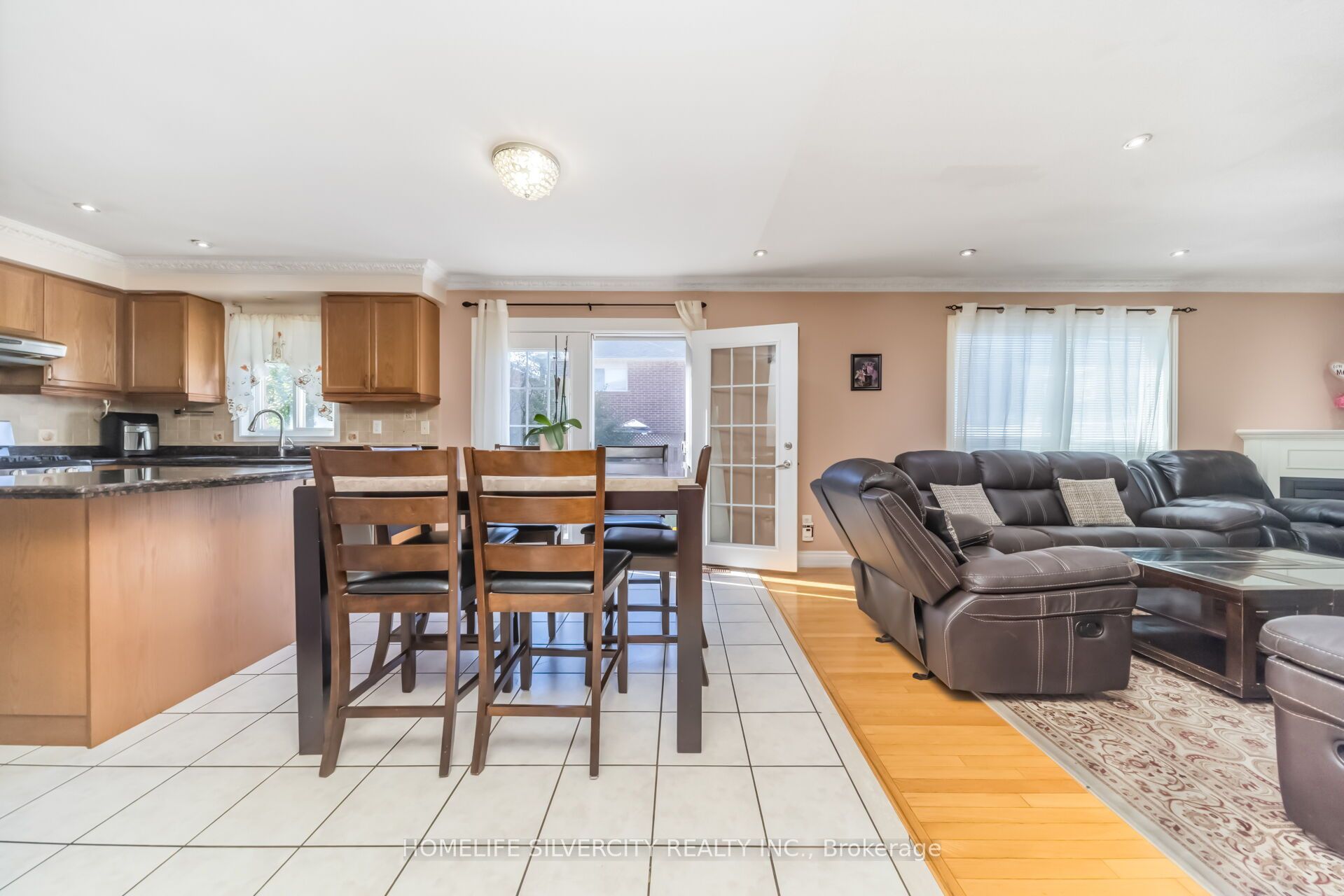 30 Fairhill Avenue Property Photo 9