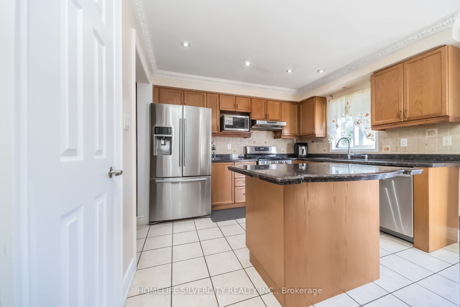 30 Fairhill Avenue Property Photo 12