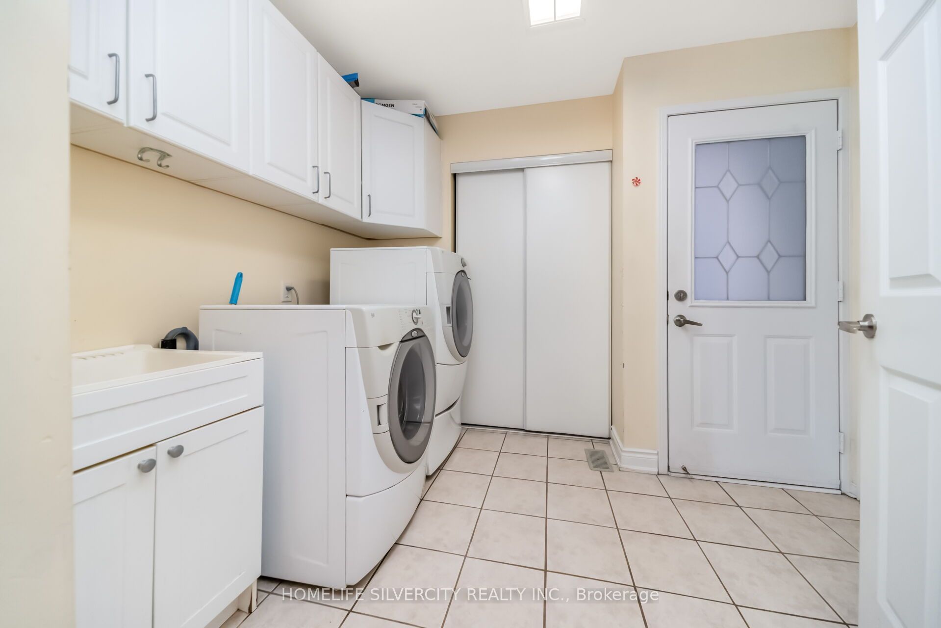 30 Fairhill Avenue Property Photo 33