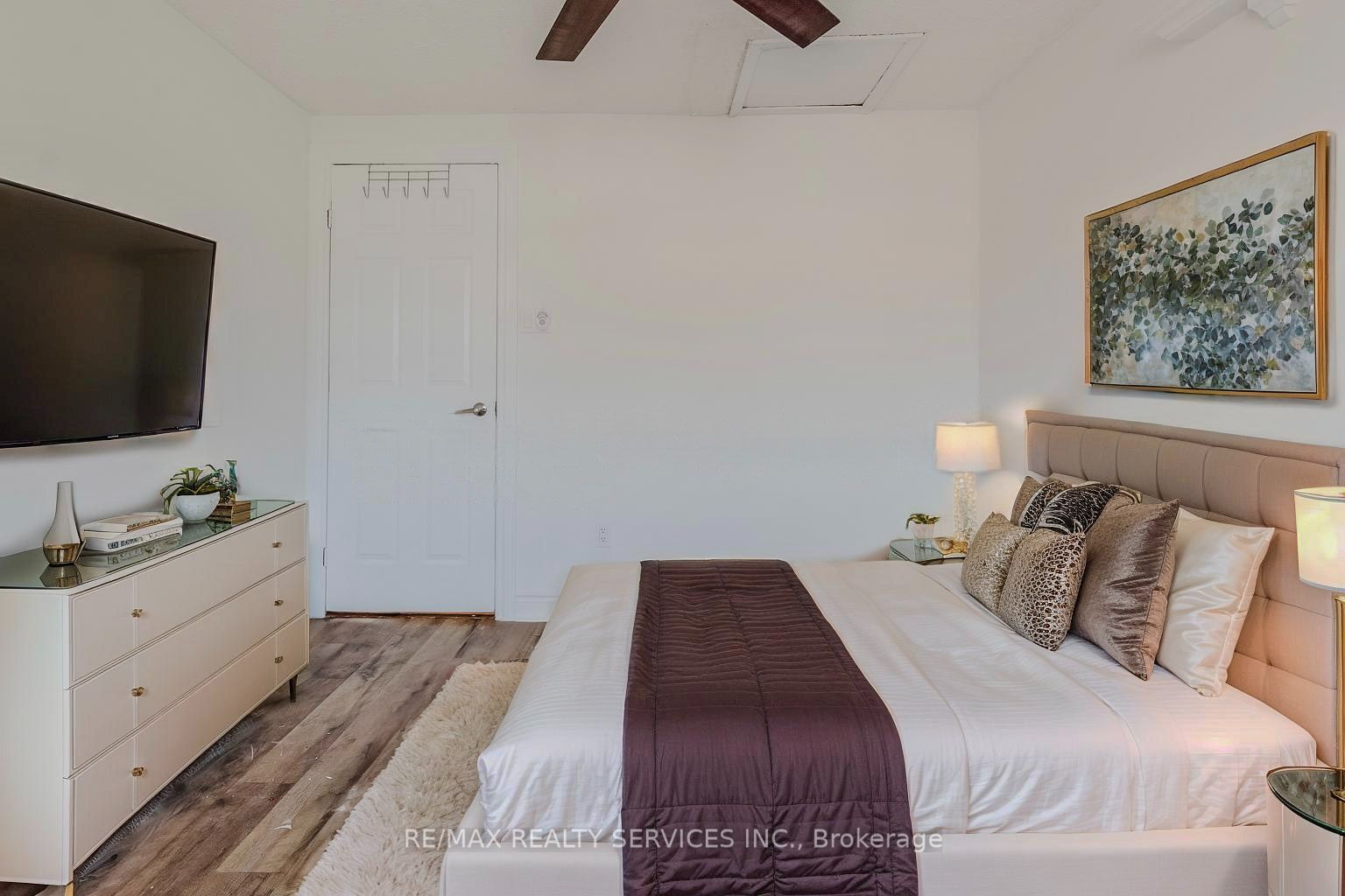 75 Royal Salisbury Way Property Photo 14