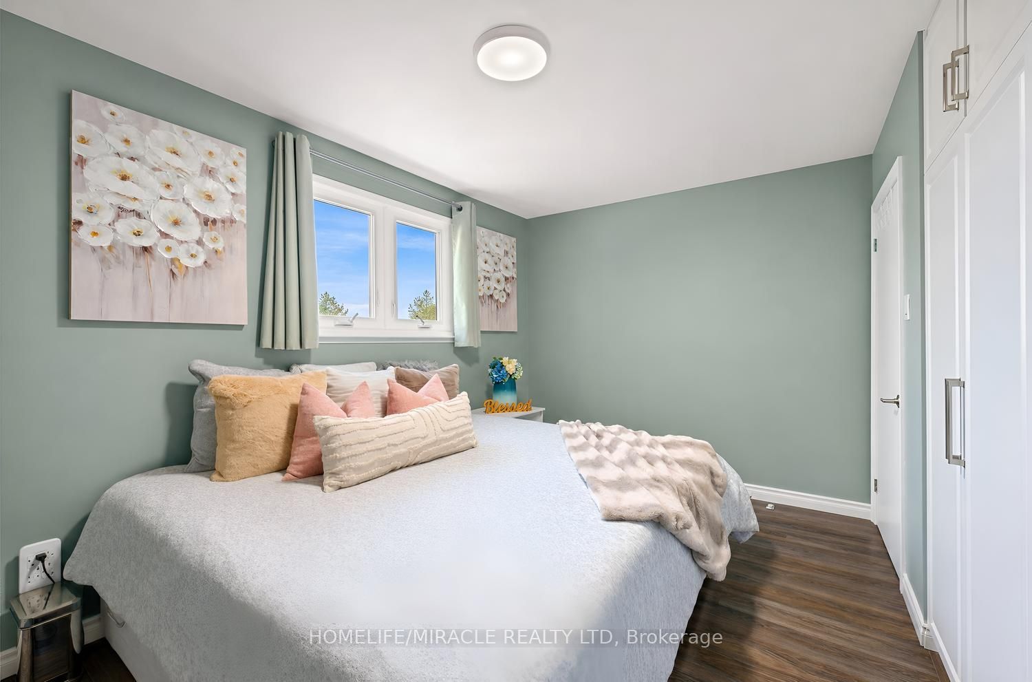 14 Tinton Crescent Property Photo 25
